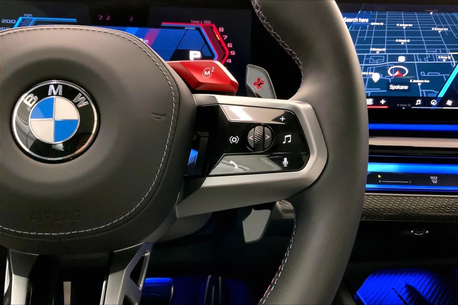 Thumbnail: 2026 BMW M5 - 25