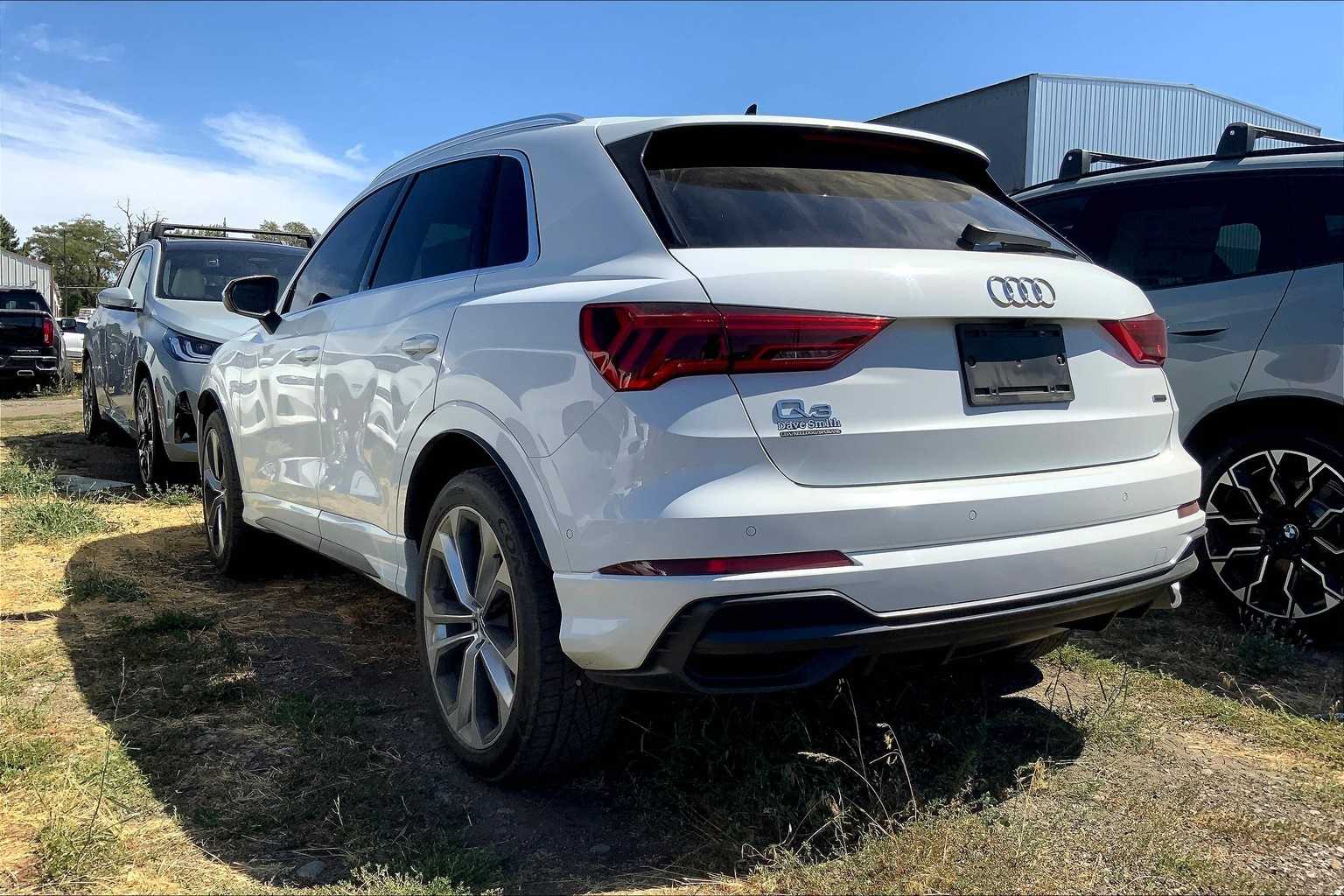 Thumbnail: 2020 Audi Q3 - 4