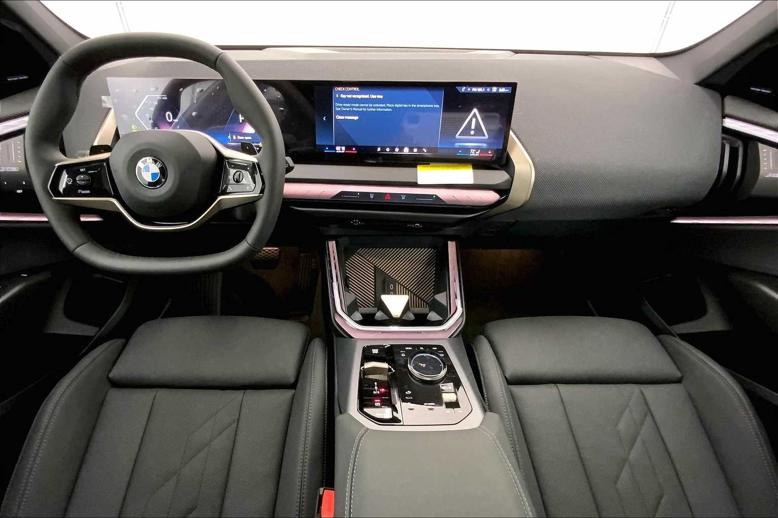 Thumbnail: 2025 BMW X3 - 10