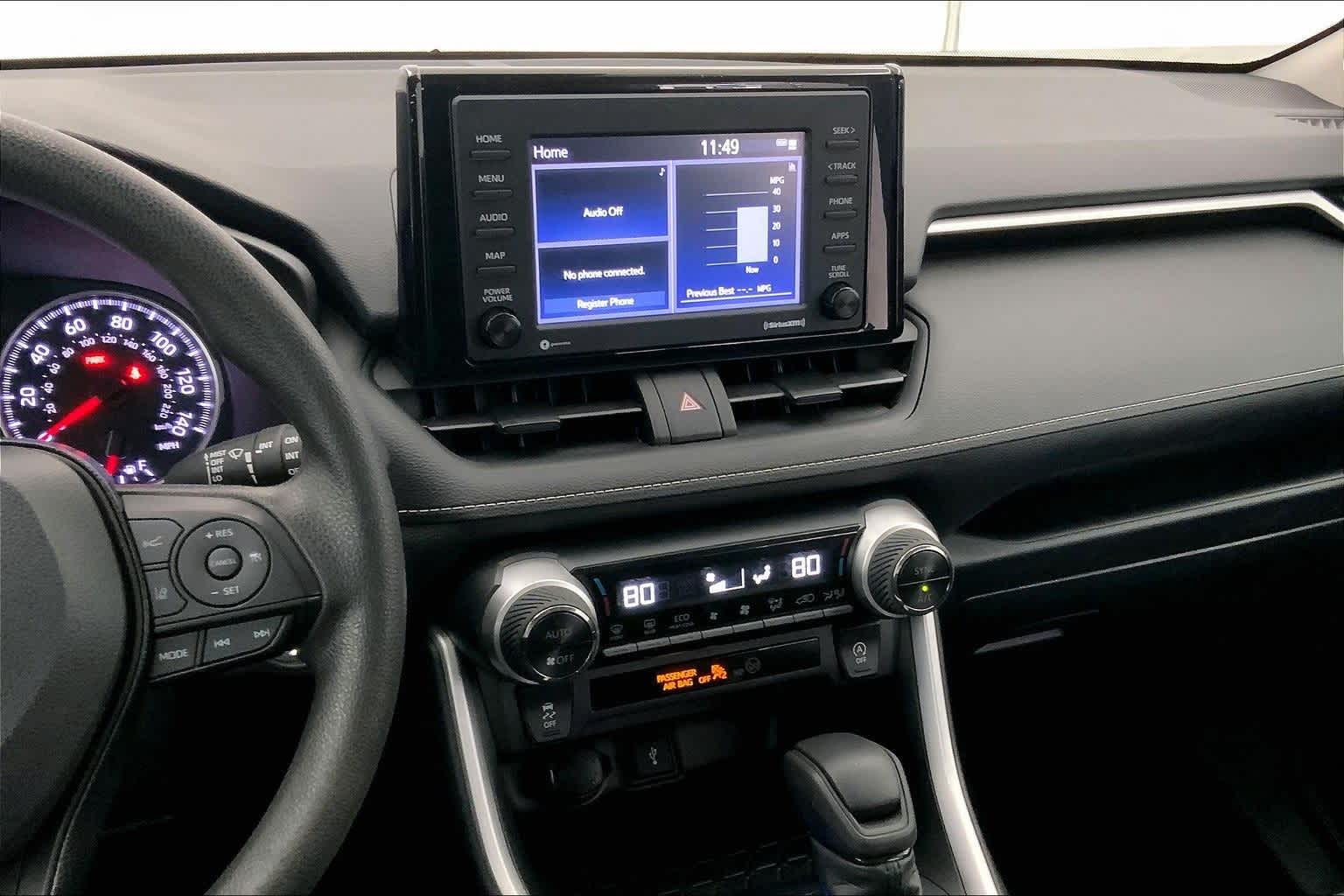 Thumbnail: 2021 Toyota RAV4 - 15