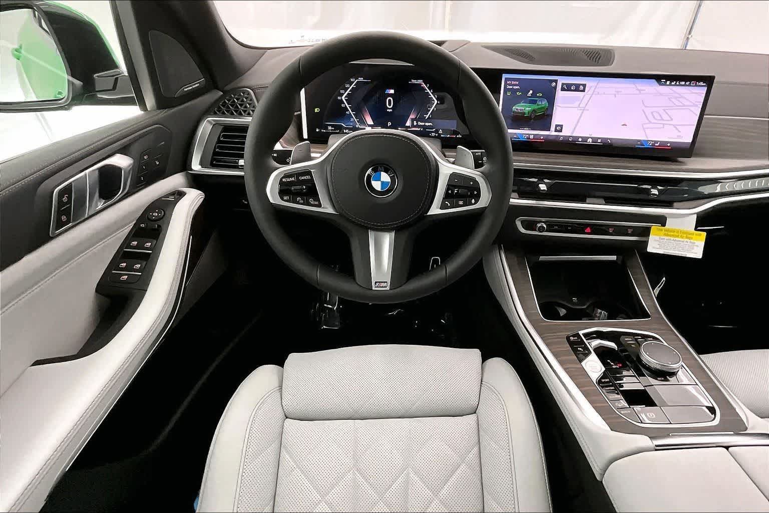 Thumbnail: 2026 BMW X5 - 15
