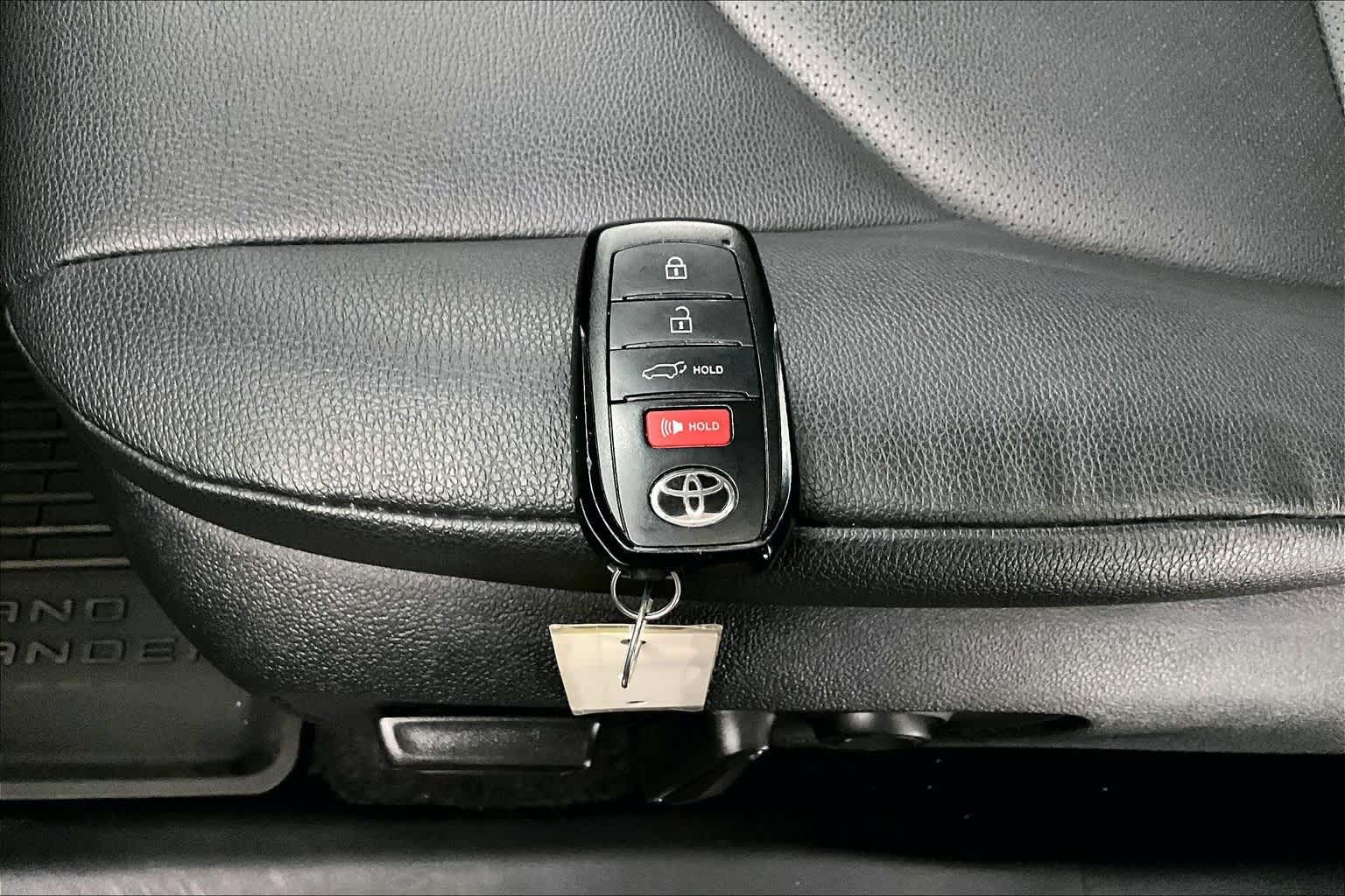 Thumbnail: 2024 Toyota Grand Highlander - 19