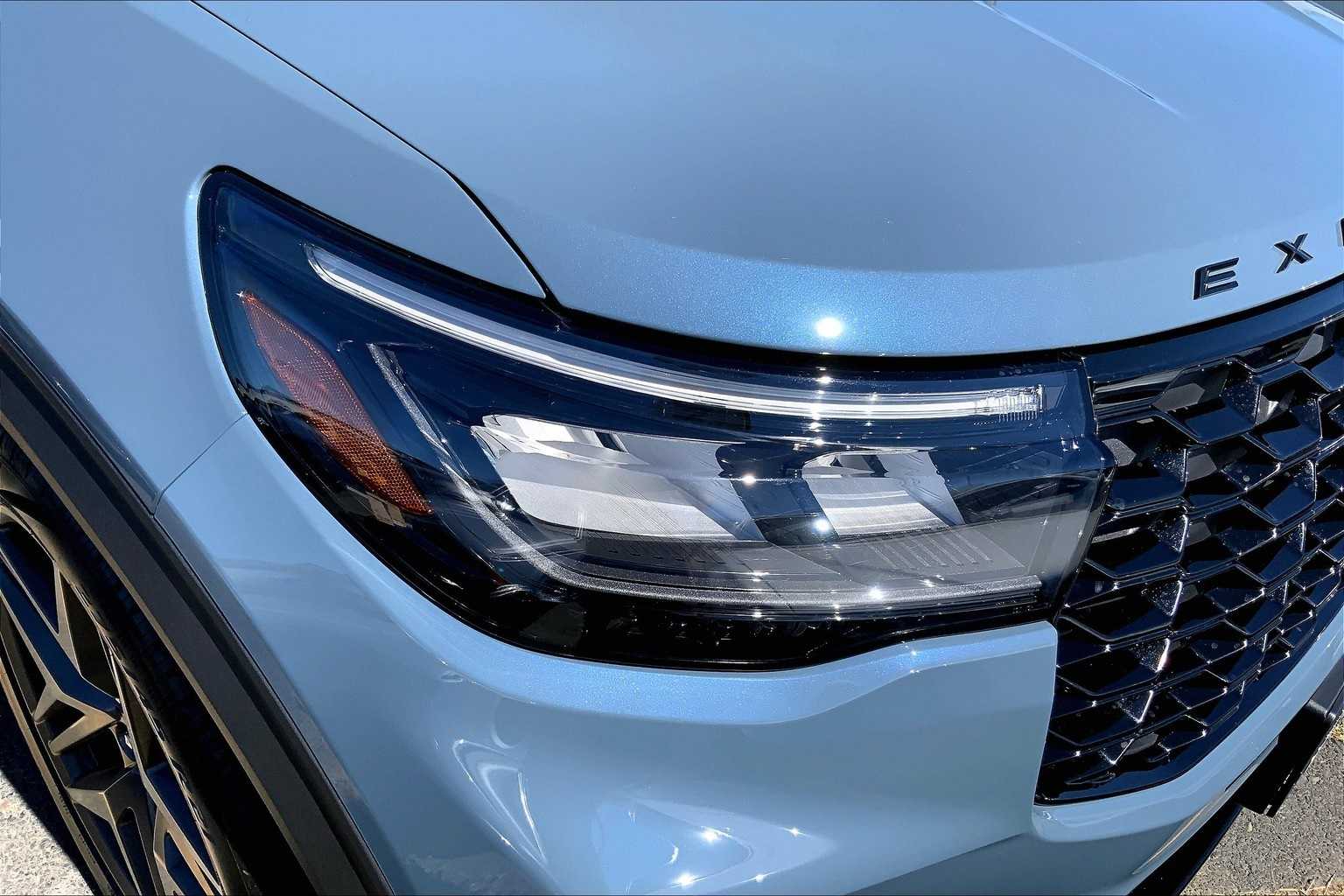 Thumbnail: 2025 Ford Explorer - 2