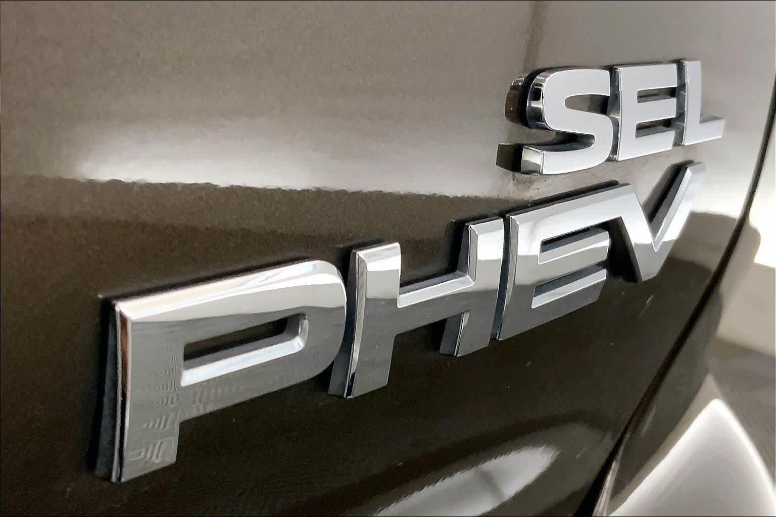 Thumbnail: 2023 Mitsubishi Outlander - 7