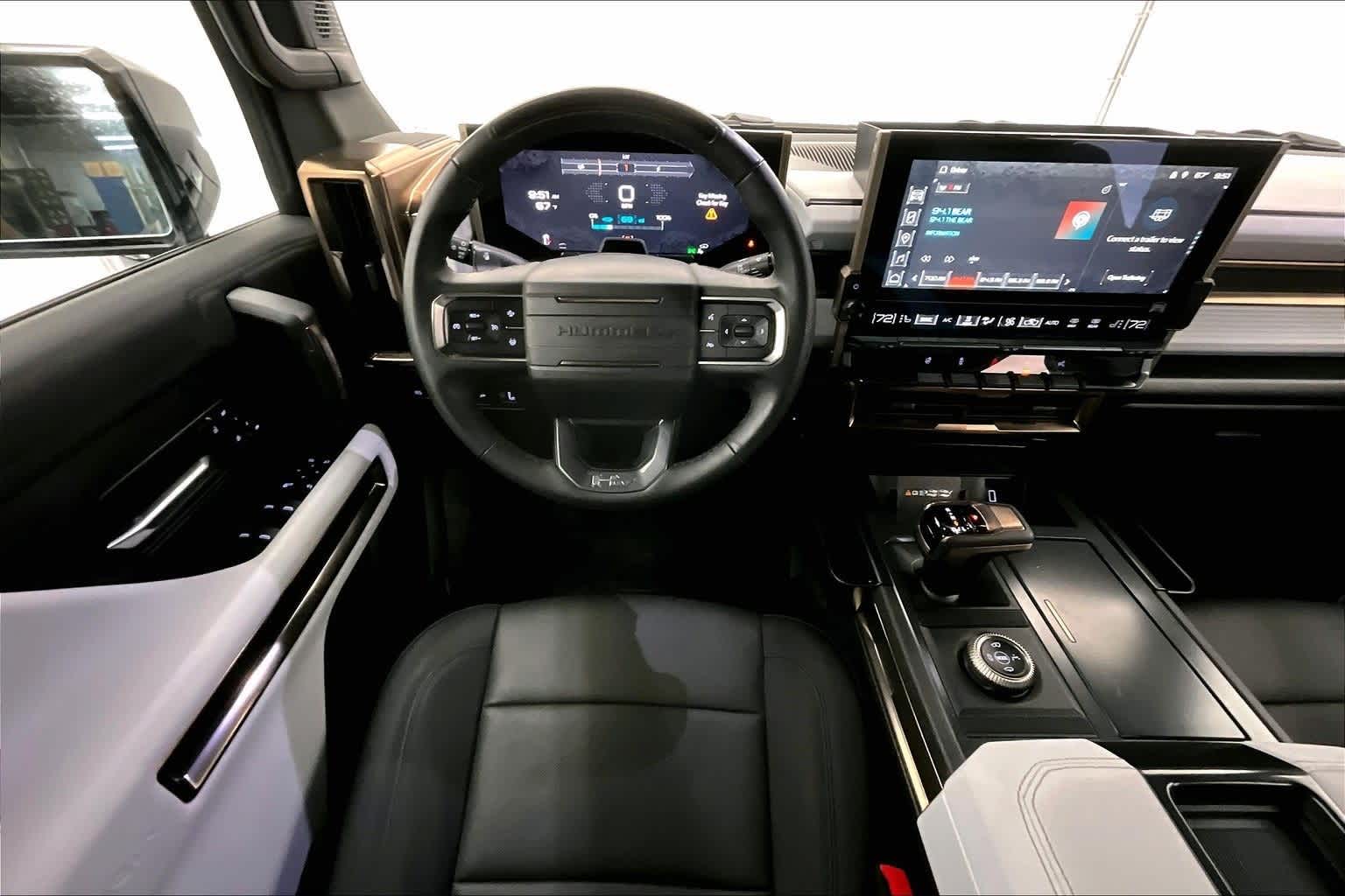 Thumbnail: 2025 GMC Hummer EV - 14