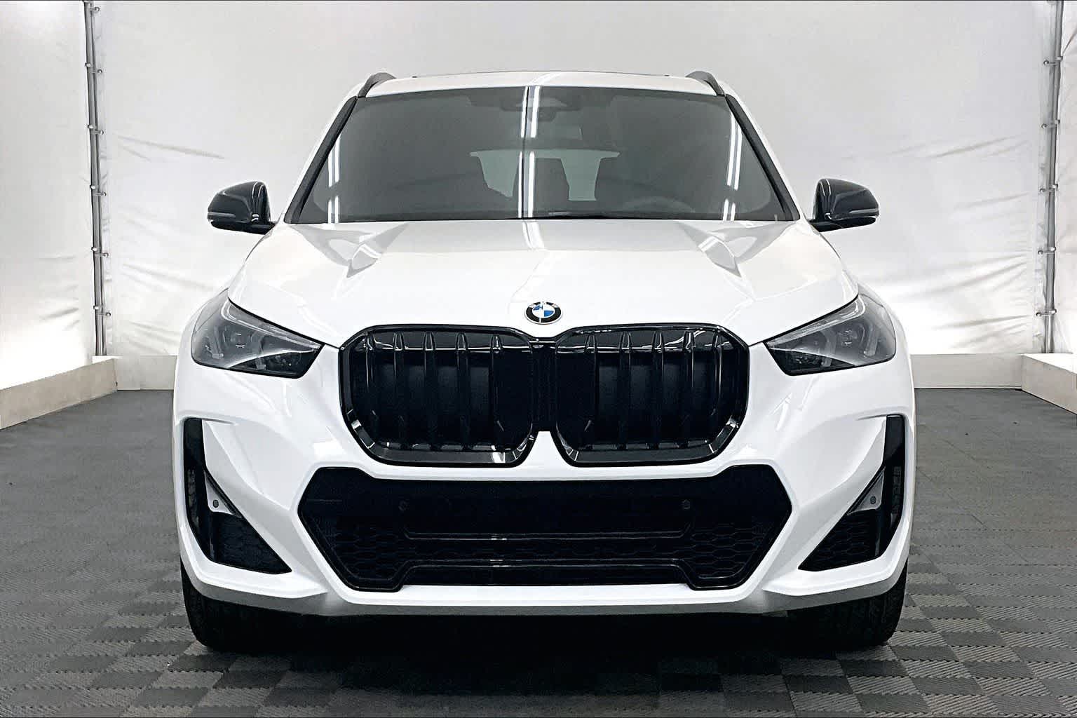 Thumbnail: 2026 BMW X1 - 6