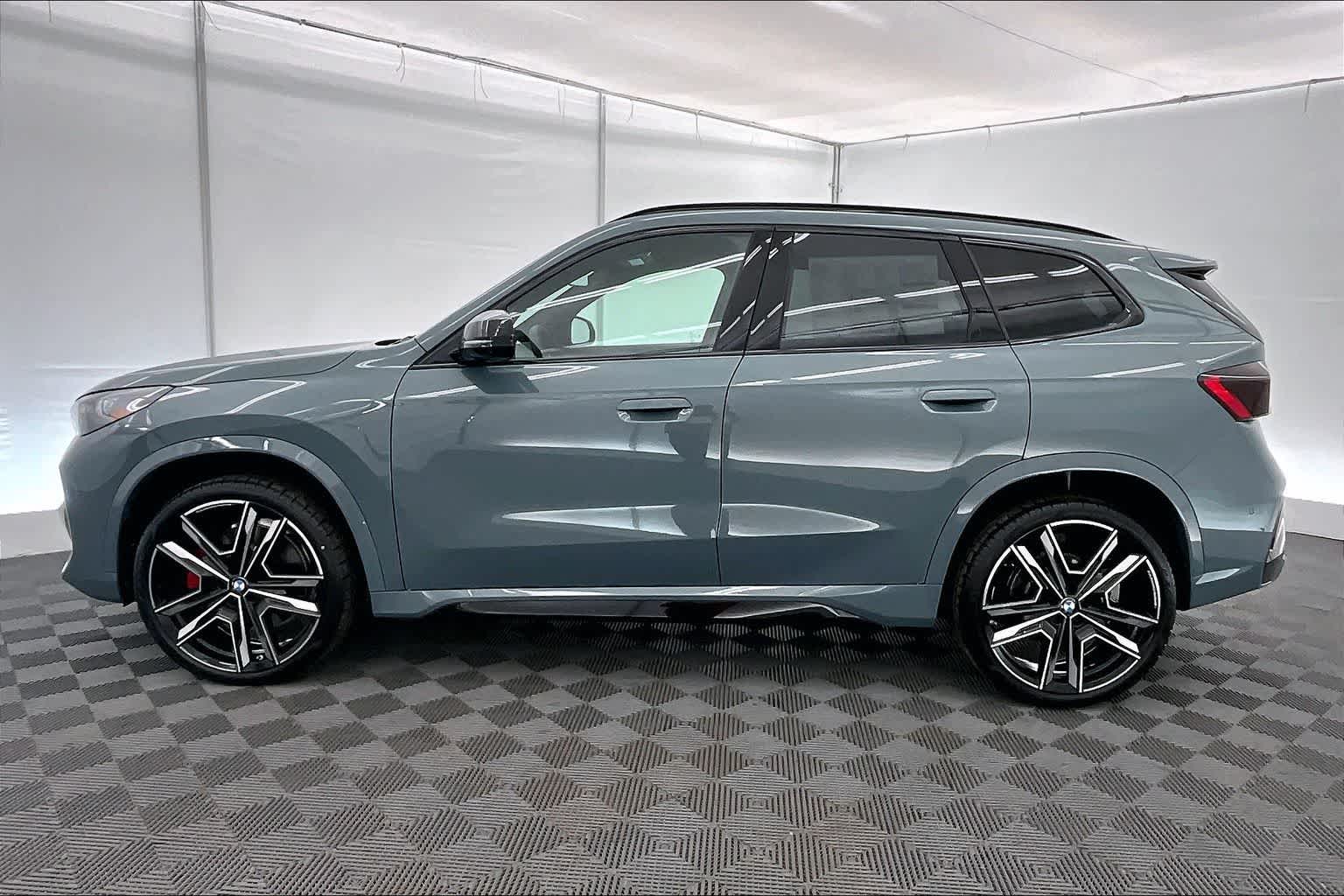 Thumbnail: 2026 BMW X1 - 3