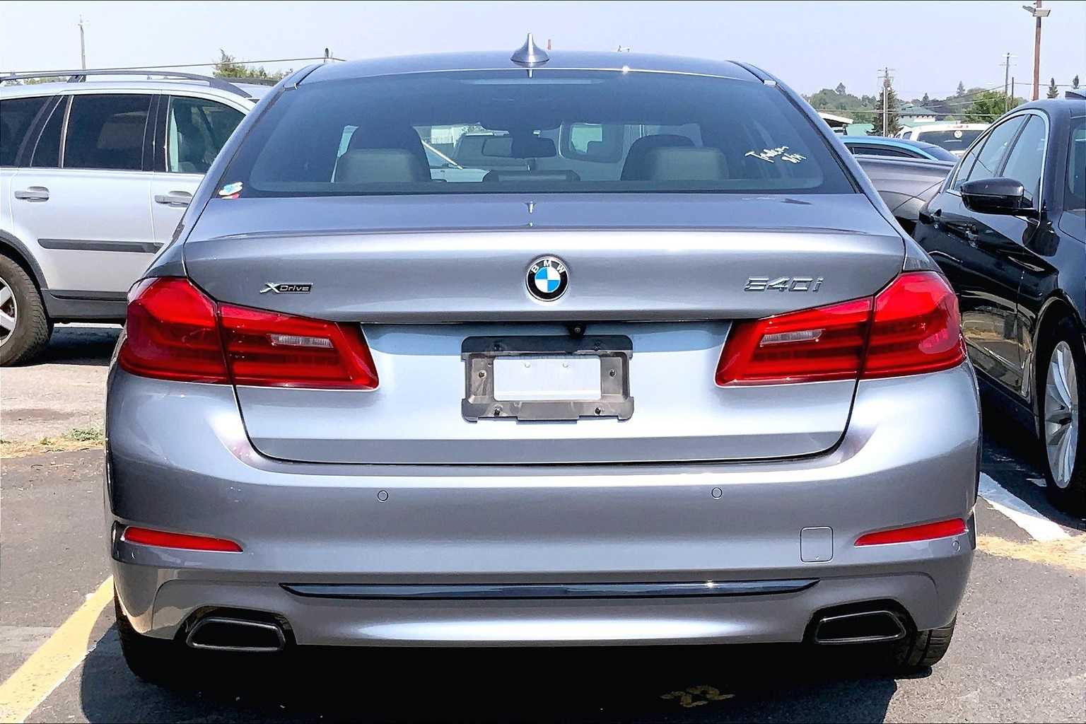 Thumbnail: 2020 BMW 5 Series - 5
