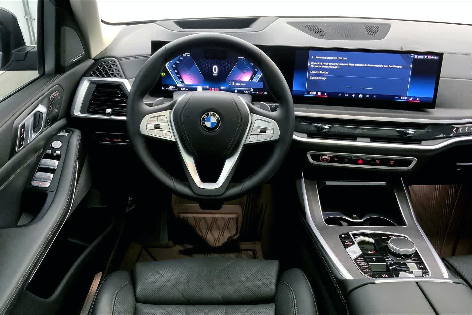 Thumbnail: 2024 BMW X7 - 14