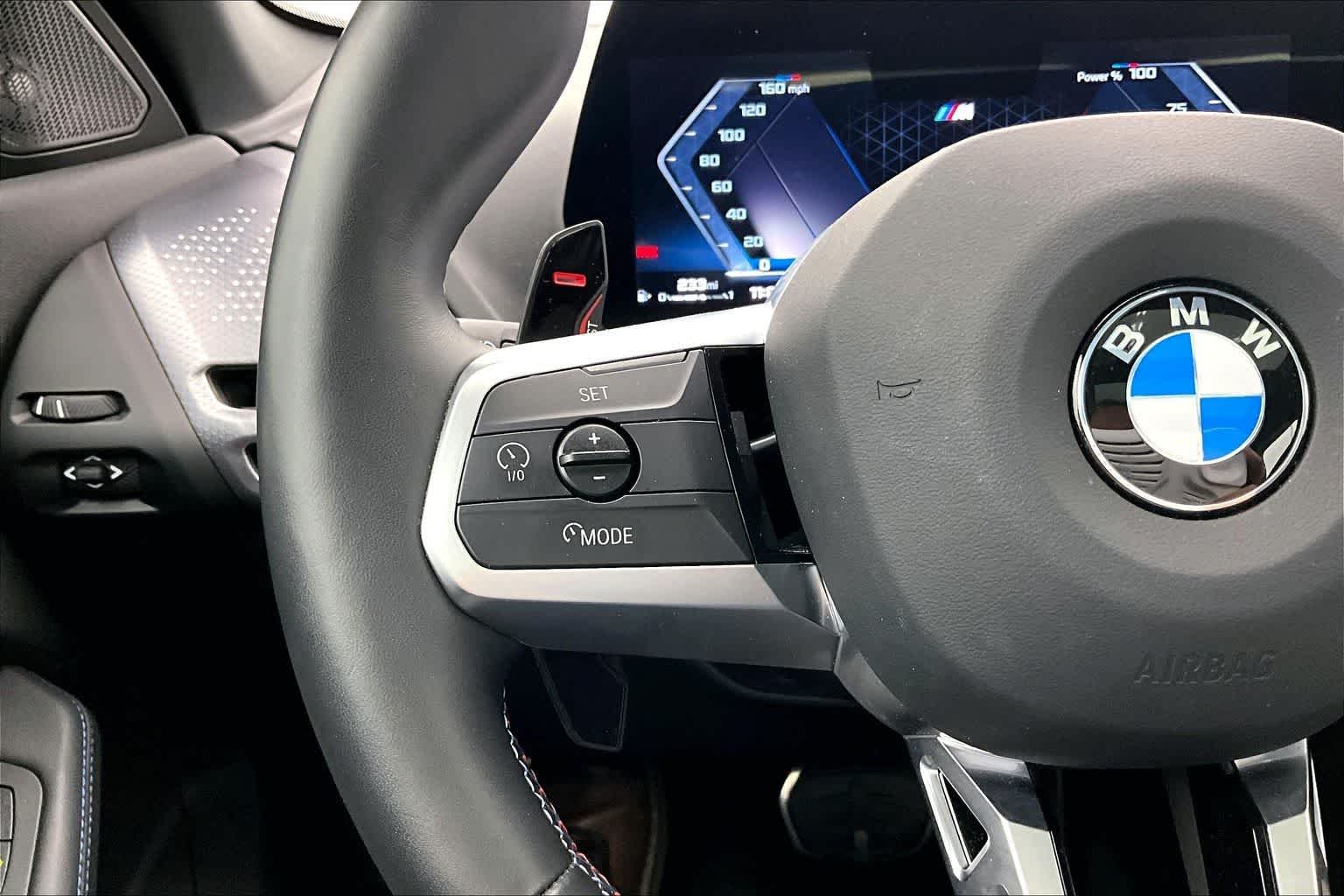 Thumbnail: 2025 BMW 2 Series - 24