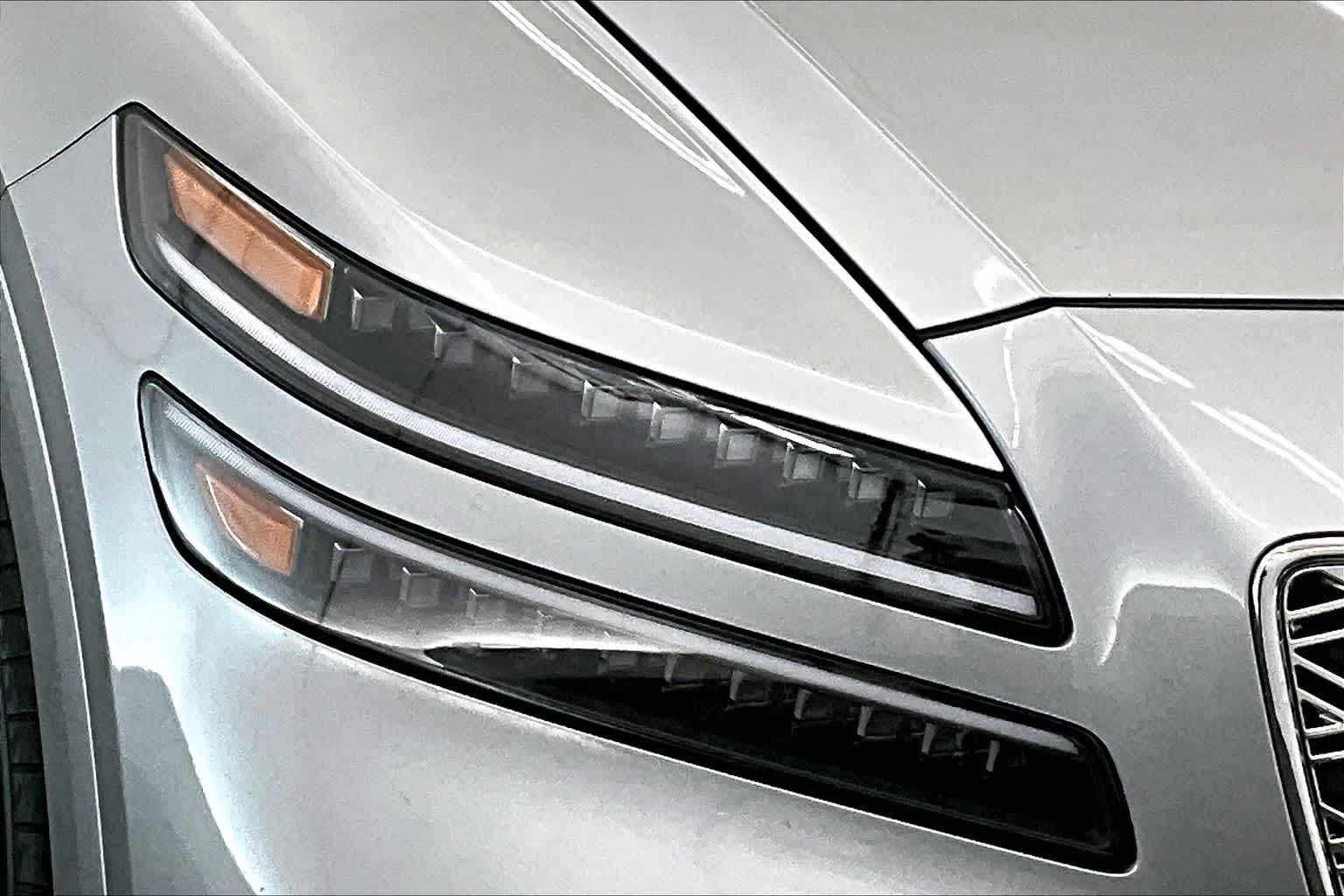 Thumbnail: 2025 Genesis GV80 - 31