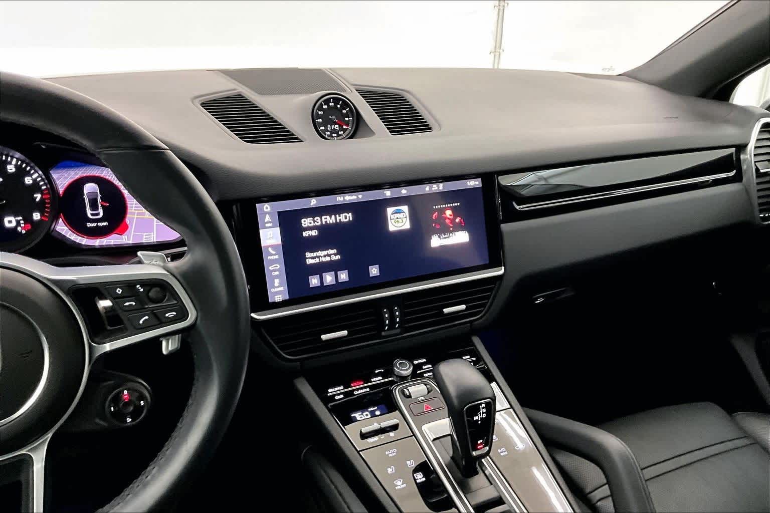 Thumbnail: 2021 Porsche Cayenne - 15