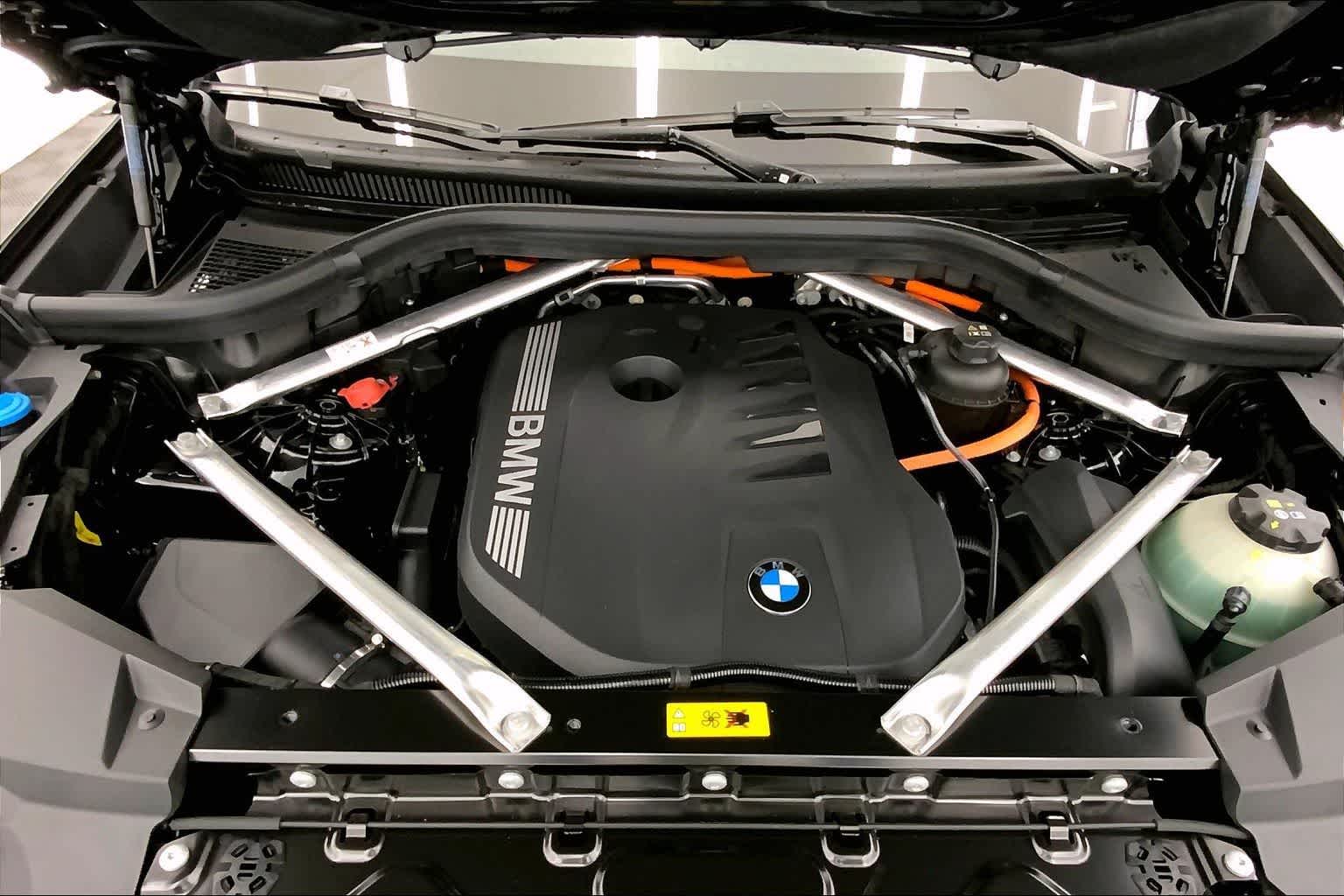 Thumbnail: 2026 BMW X5 - 9