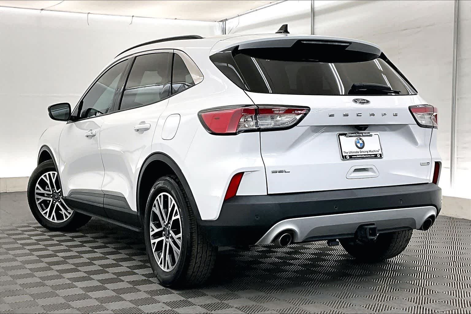 Thumbnail: 2020 Ford Escape - 4