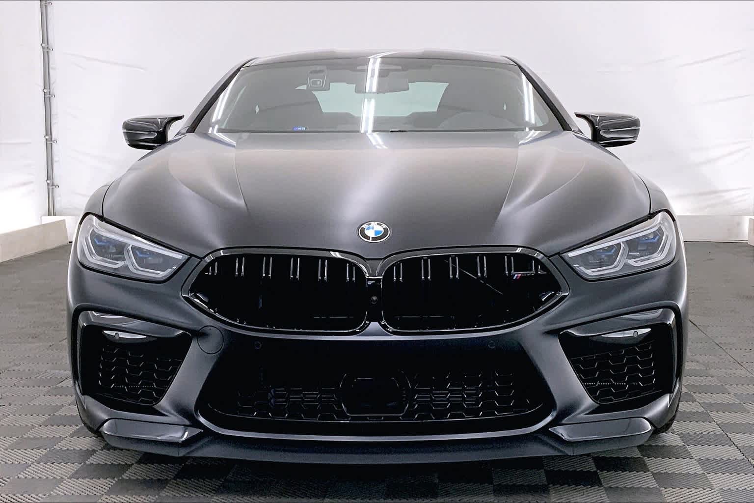 Thumbnail: 2025 BMW M8 - 6