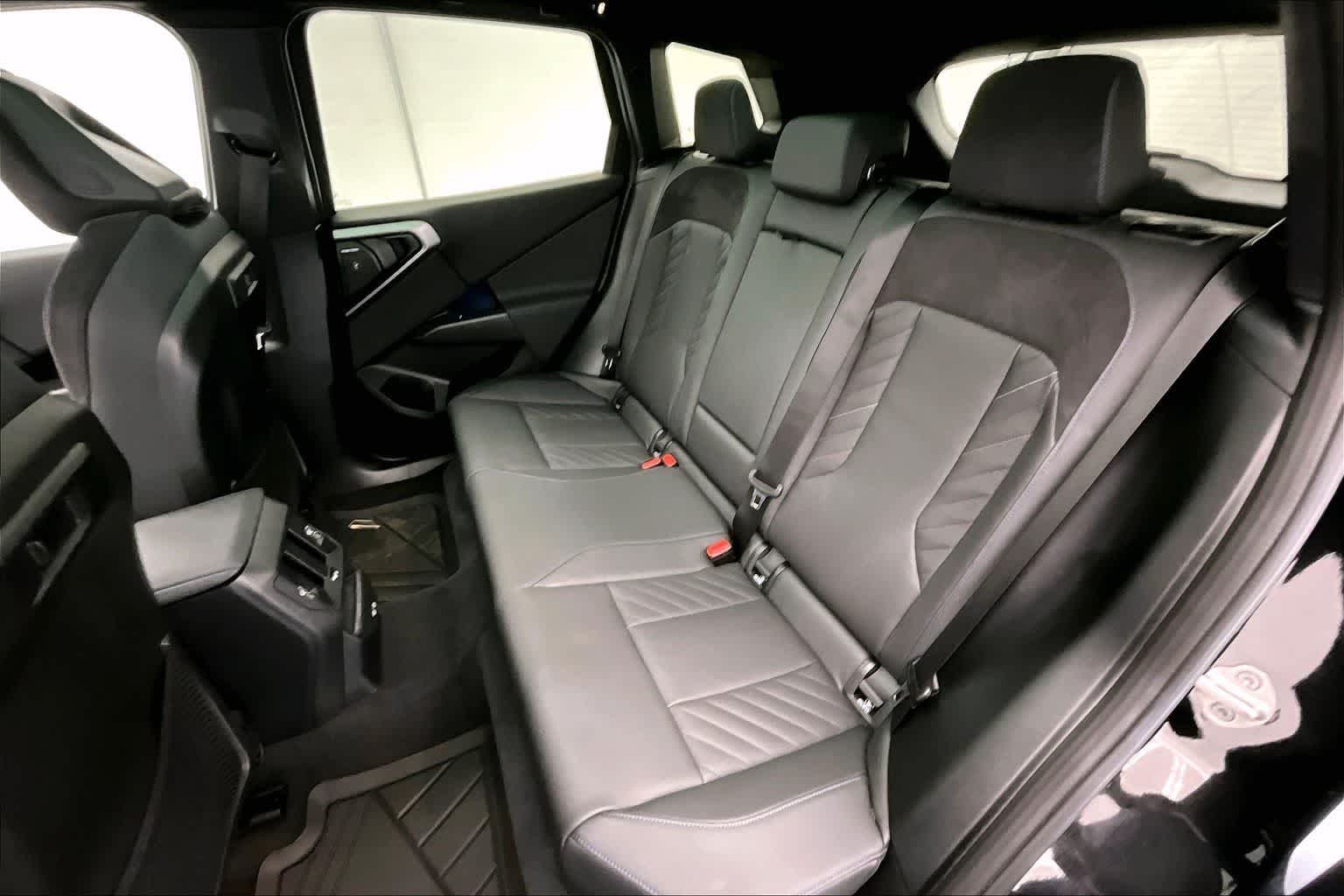 Thumbnail: 2025 BMW X3 - 29