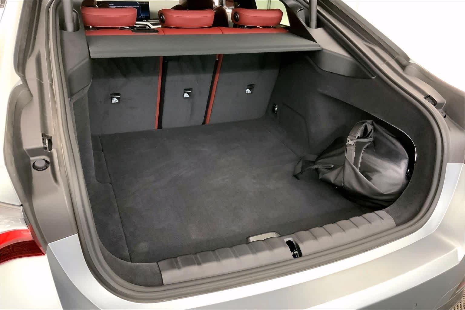 Thumbnail: 2024 BMW i4 - 18