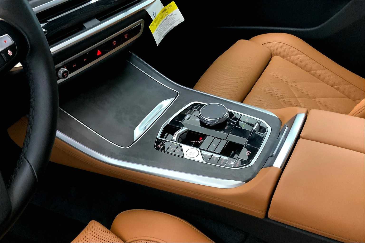 Thumbnail: 2024 BMW X5 - 16