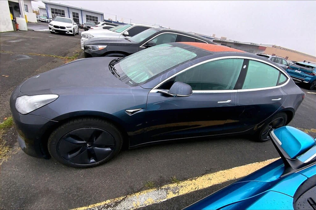 Used 2018 Tesla Model 3  Sedan
