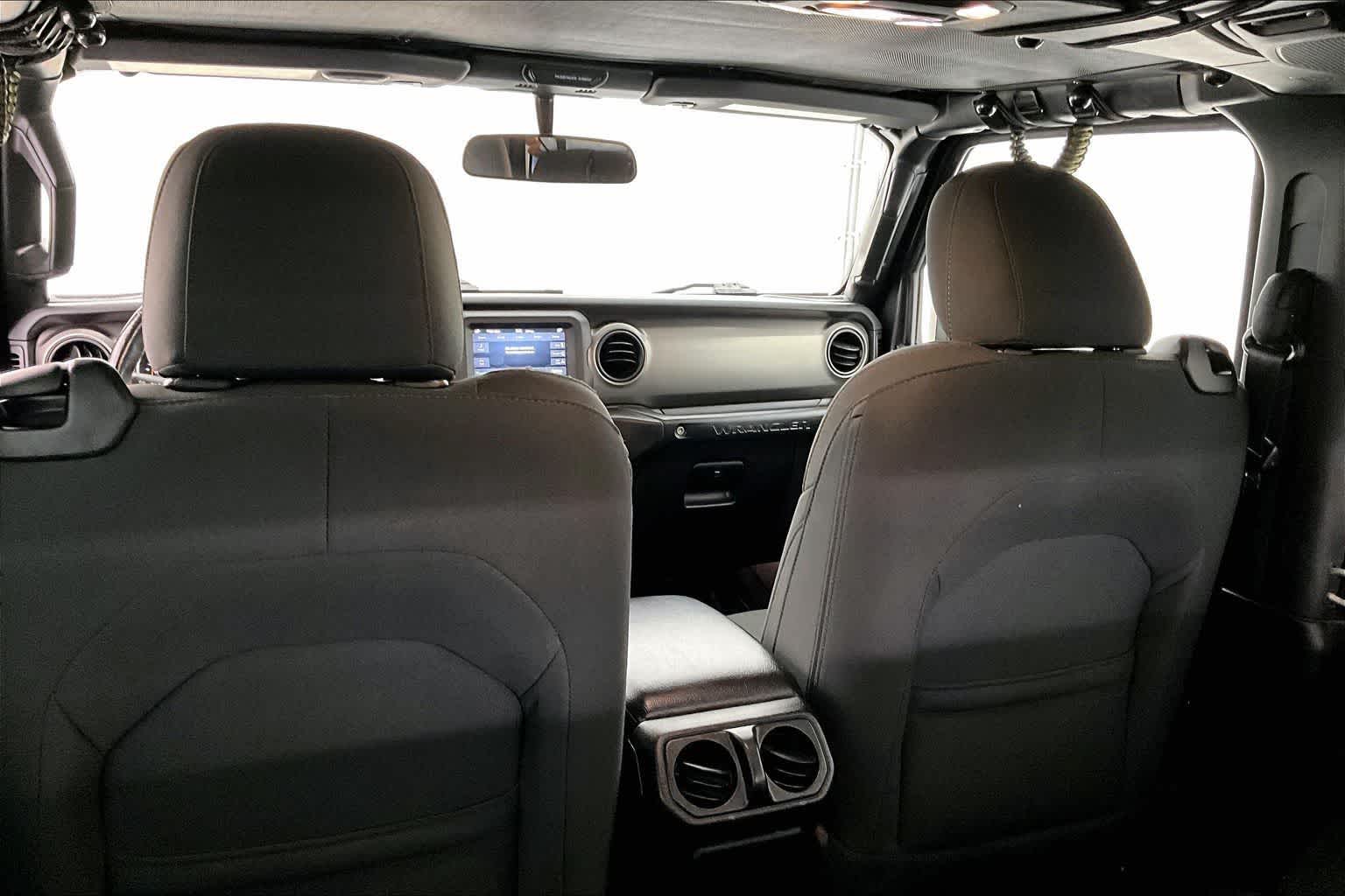 Thumbnail: 2020 Jeep Wrangler - 12