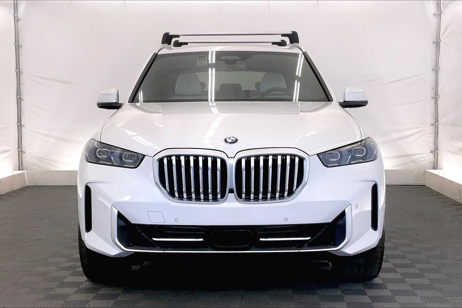 Thumbnail: 2026 BMW X5 - 6