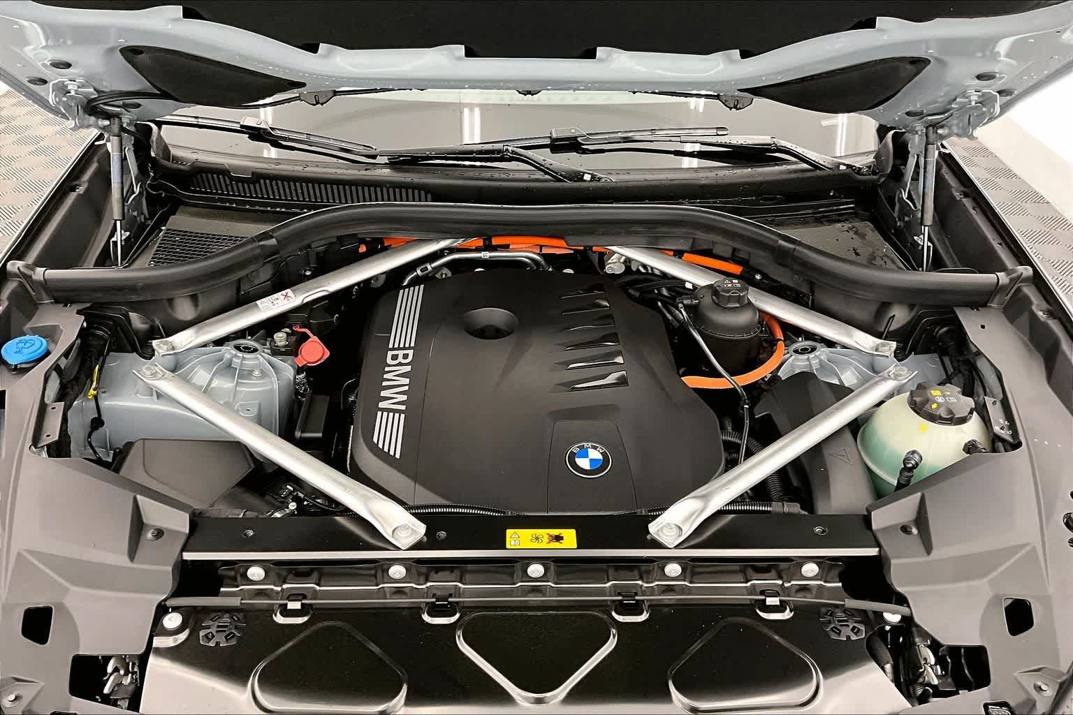 Thumbnail: 2026 BMW X5 - 9