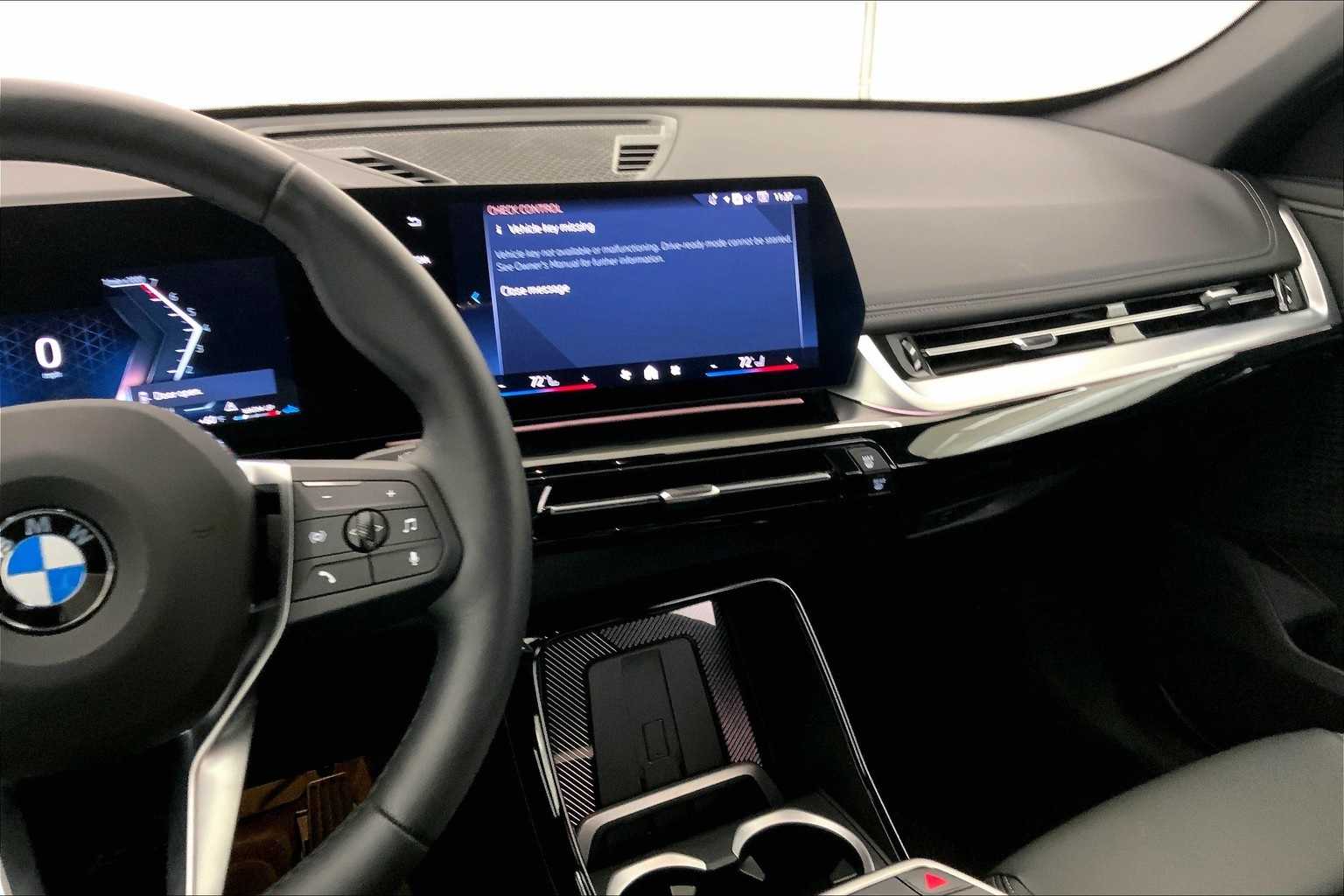 Thumbnail: 2025 BMW X1 - 15