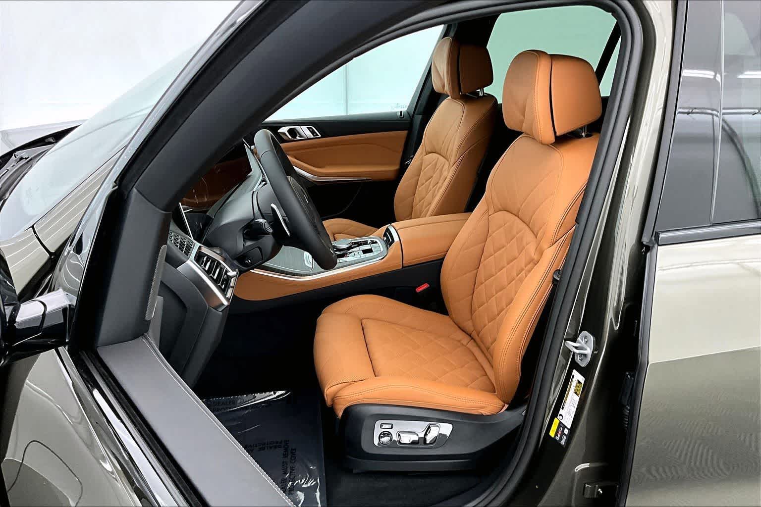 Thumbnail: 2026 BMW X5 - 11