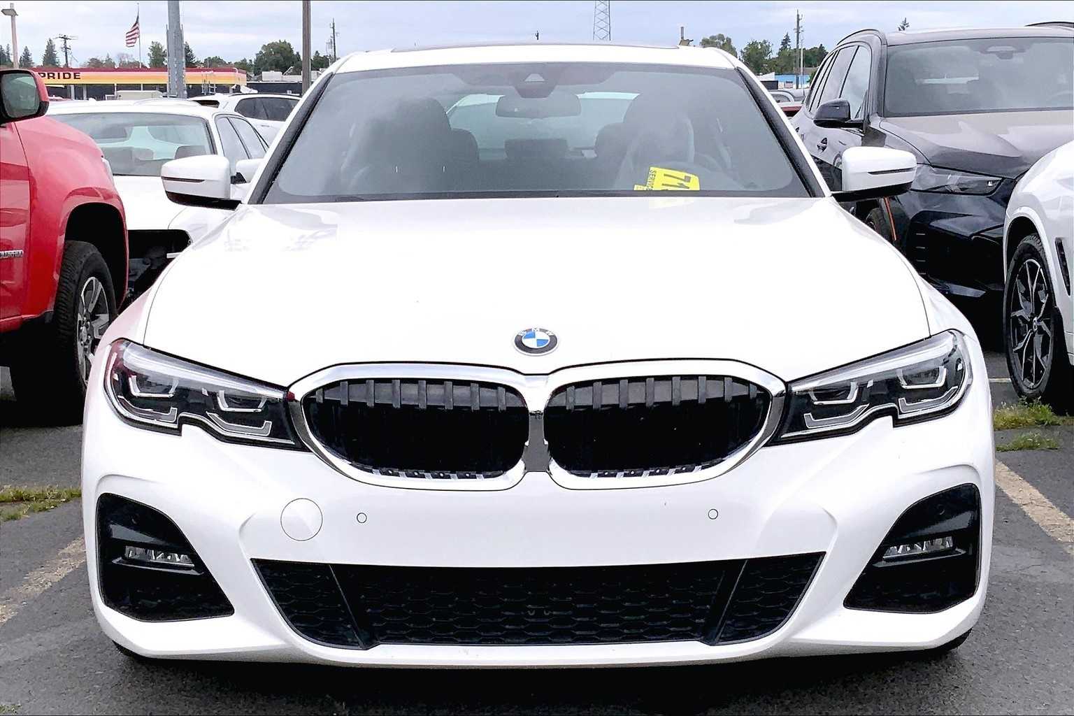 Thumbnail: 2020 BMW 3 Series - 6
