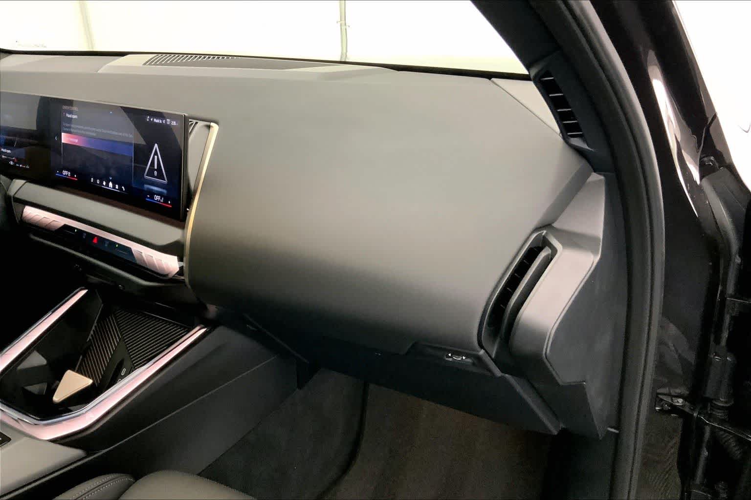 Thumbnail: 2025 BMW X3 - 23