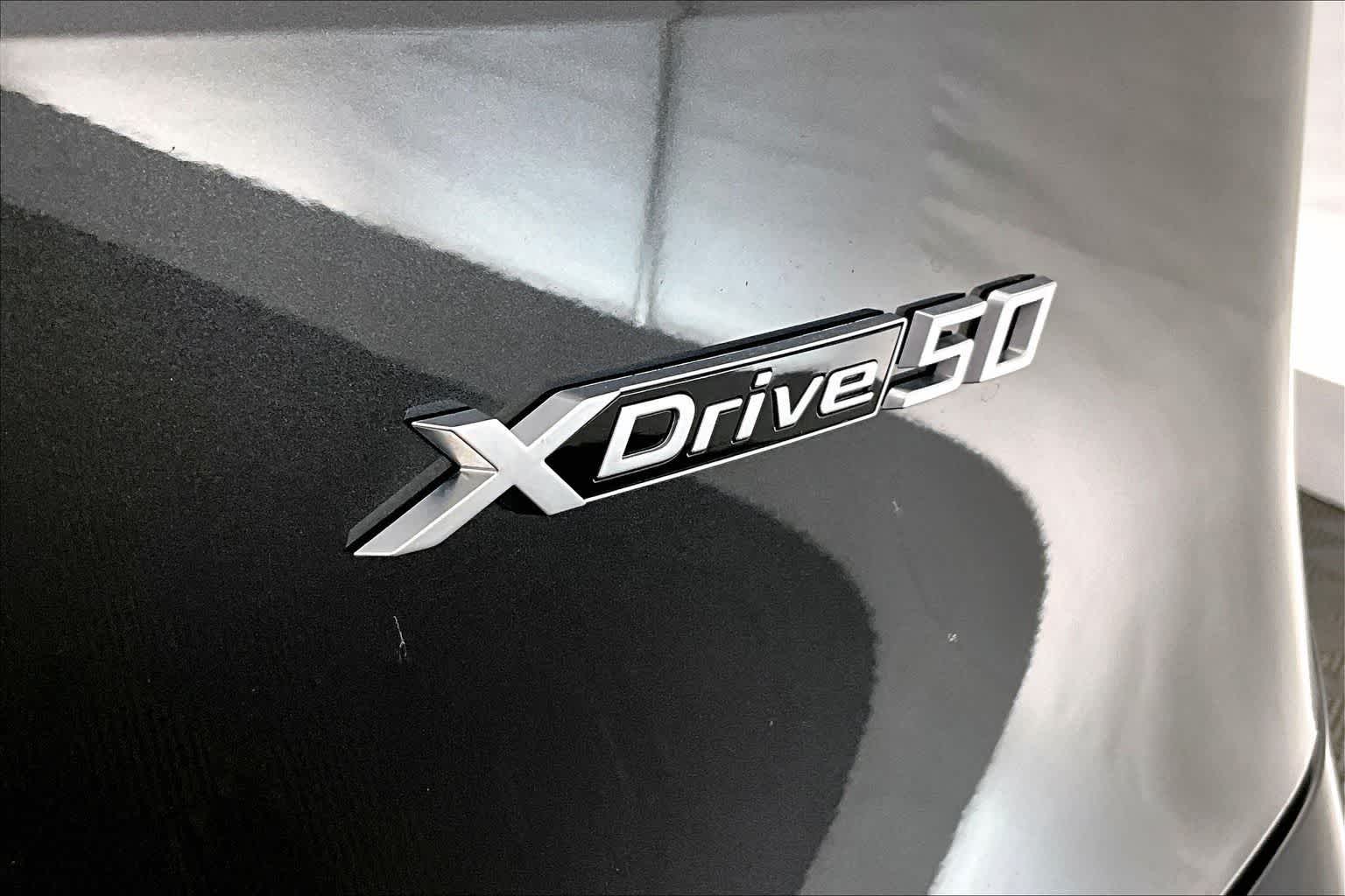 Thumbnail: 2025 BMW iX - 7