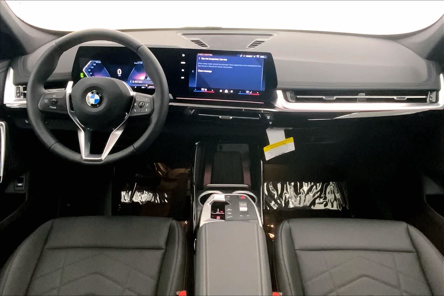 Thumbnail: 2025 BMW X1 - 10