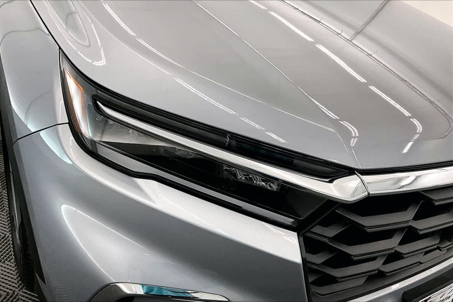 Thumbnail: 2023 Honda Pilot - 31