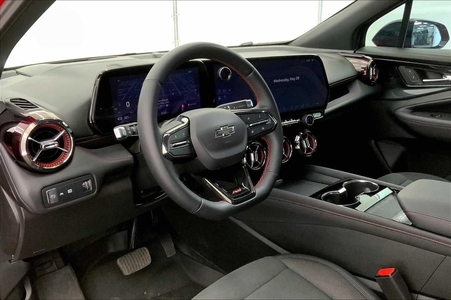 Thumbnail: 2024 Chevrolet Blazer EV - 2