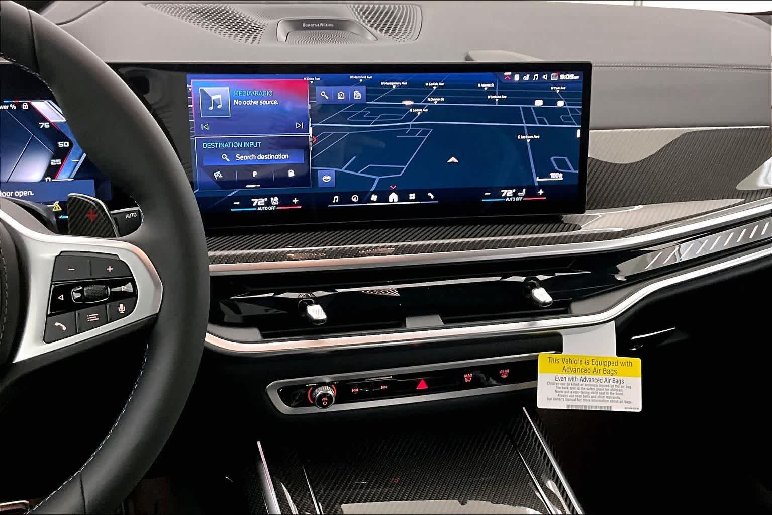 Thumbnail: 2026 BMW X7 - 16