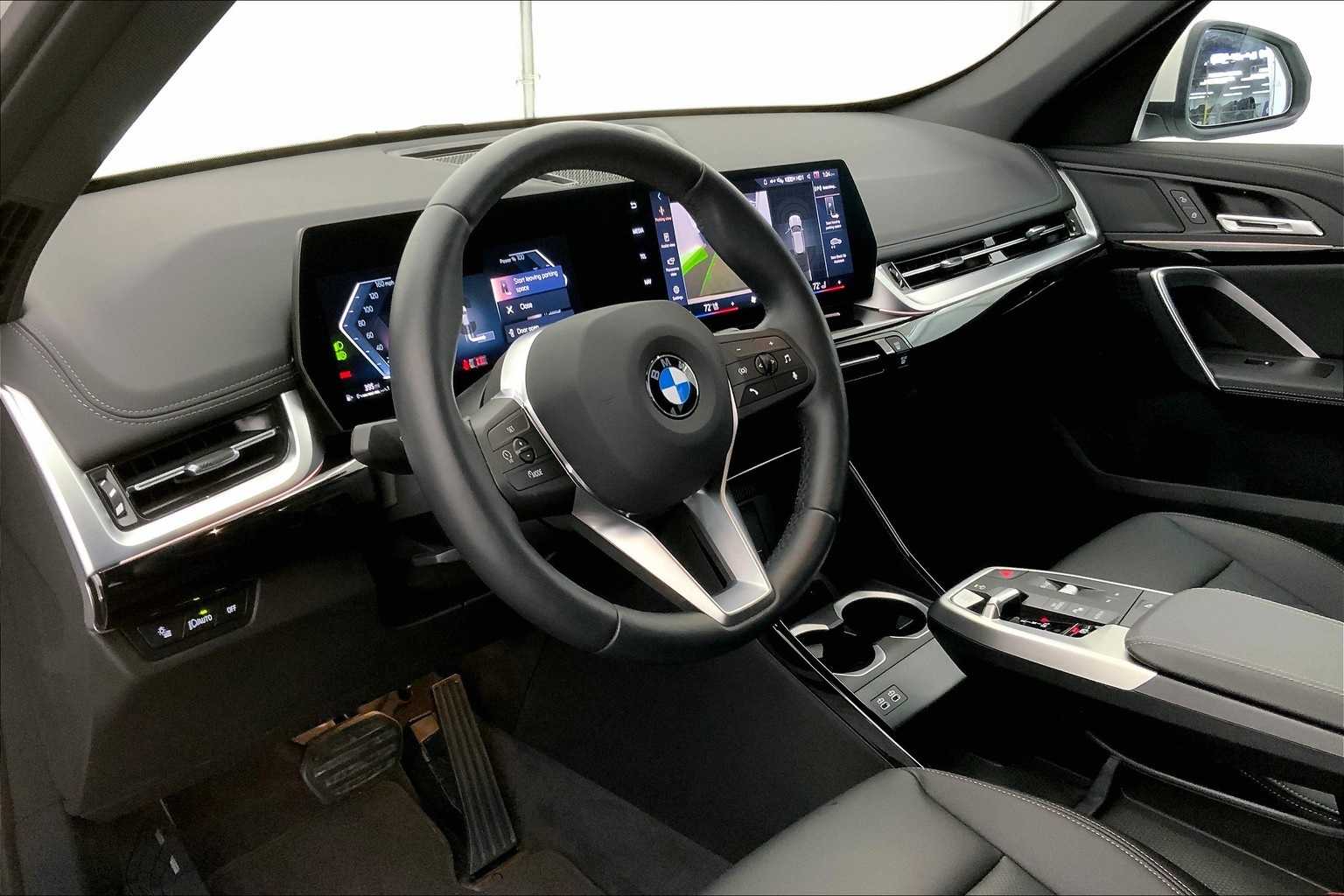 Thumbnail: 2025 BMW X1 - 2
