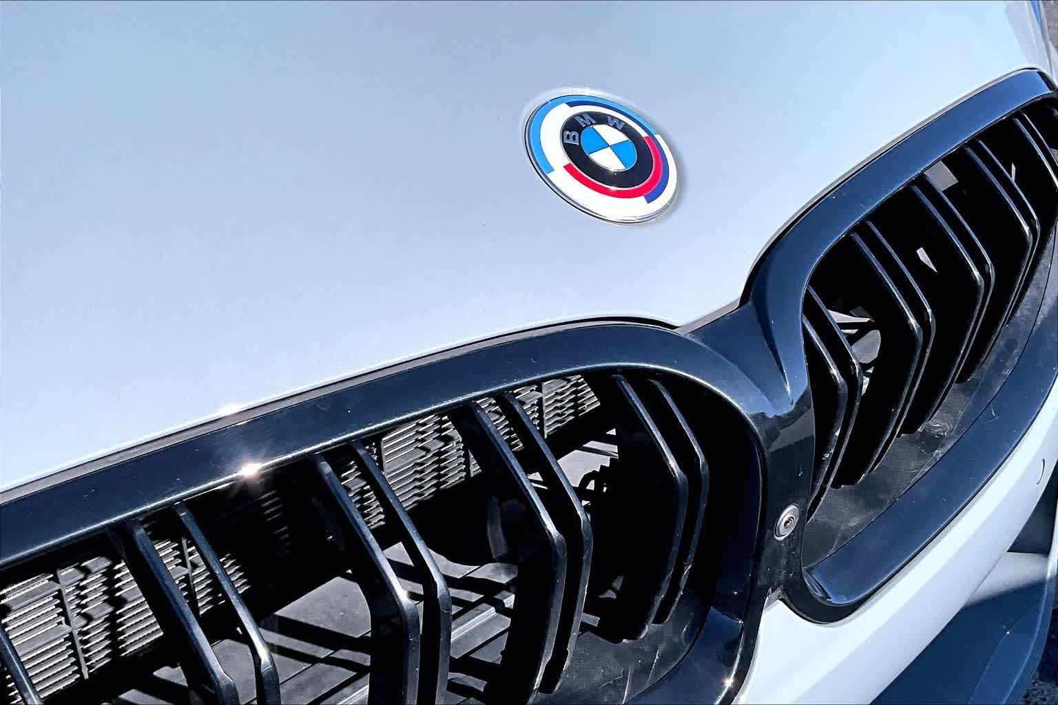 Thumbnail: 2023 BMW M8 - 17