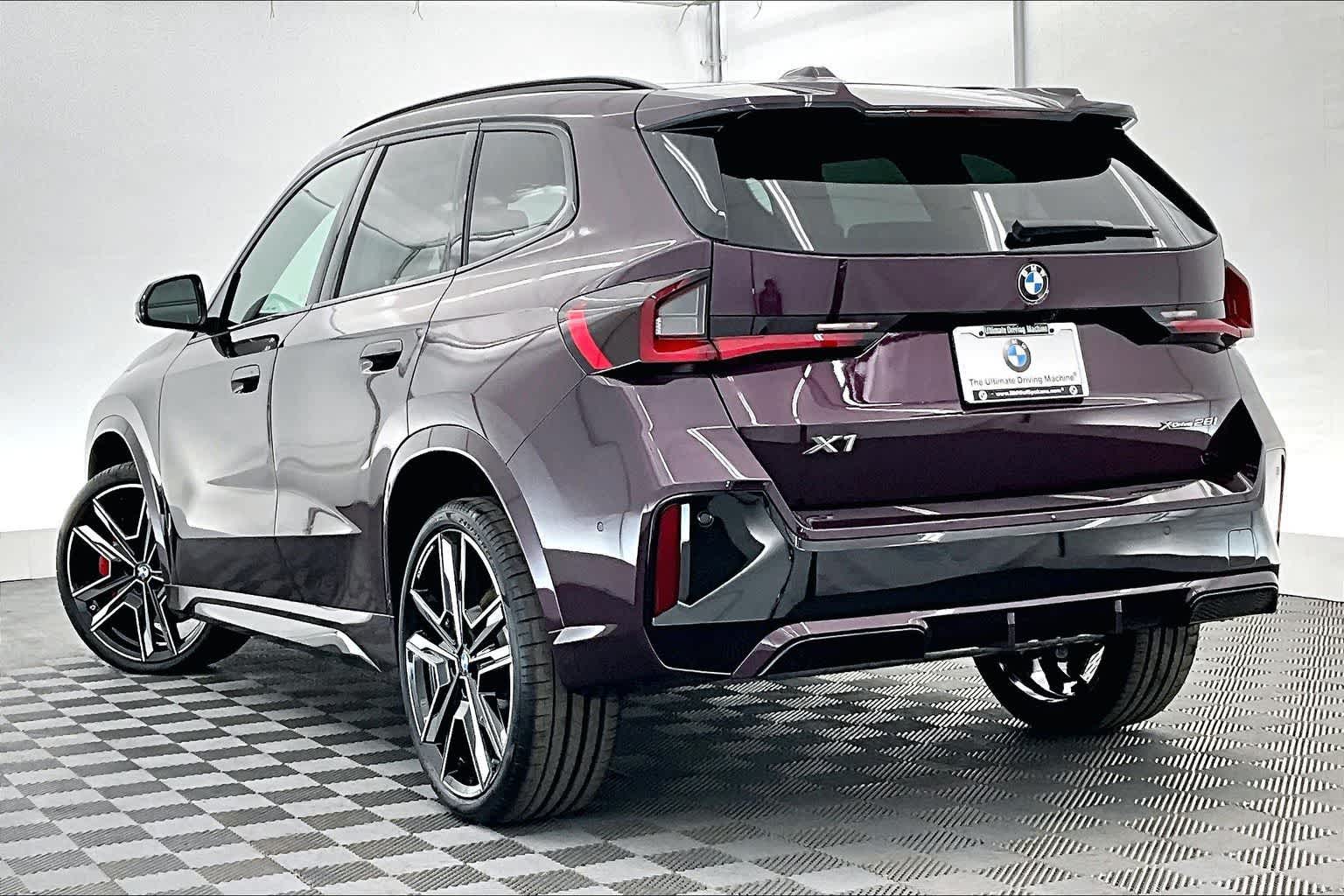 Thumbnail: 2026 BMW X1 - 4