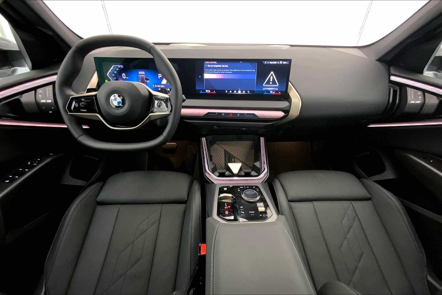 Thumbnail: 2025 BMW X3 - 10