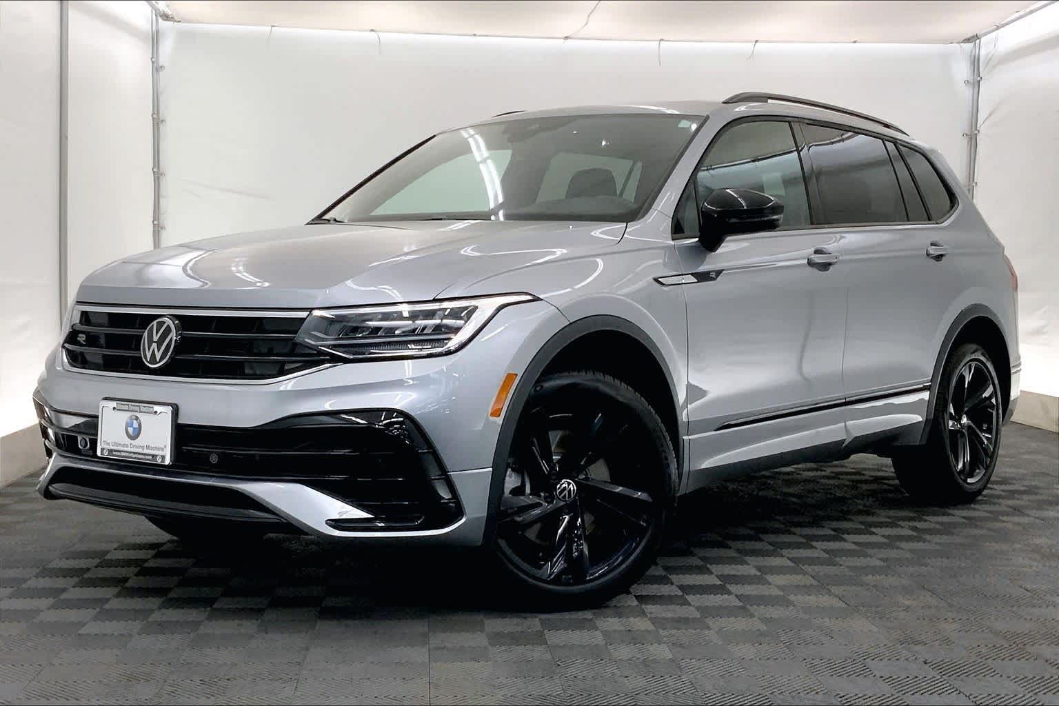 Thumbnail: 2024 Volkswagen Tiguan - 1