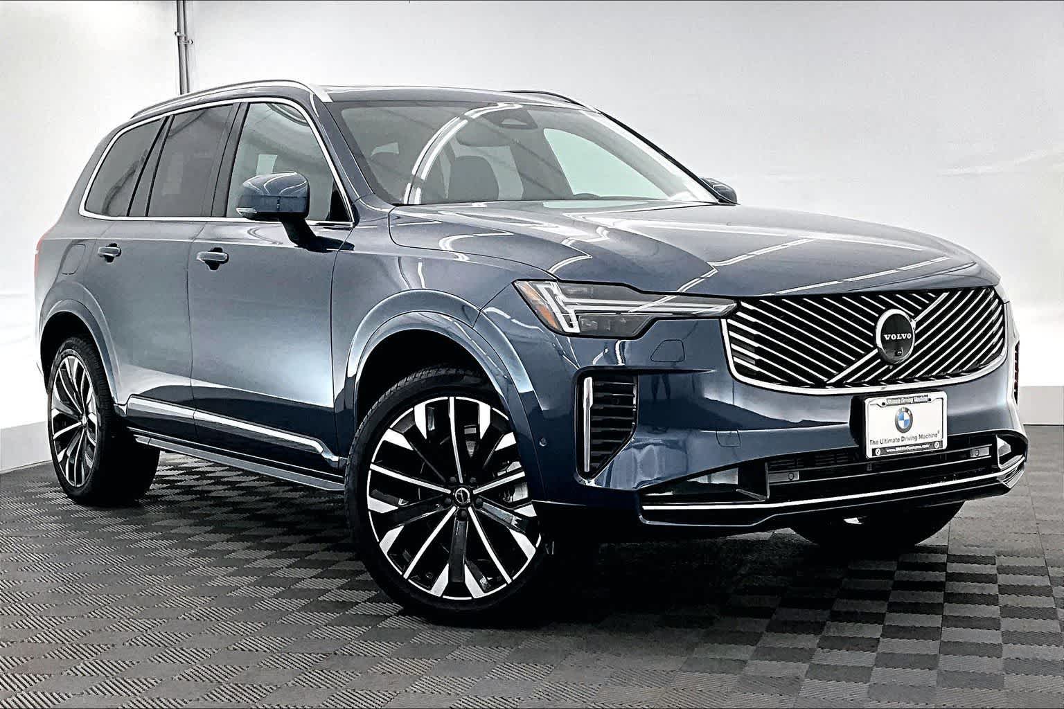 Thumbnail: 2025 Volvo XC90 - 21