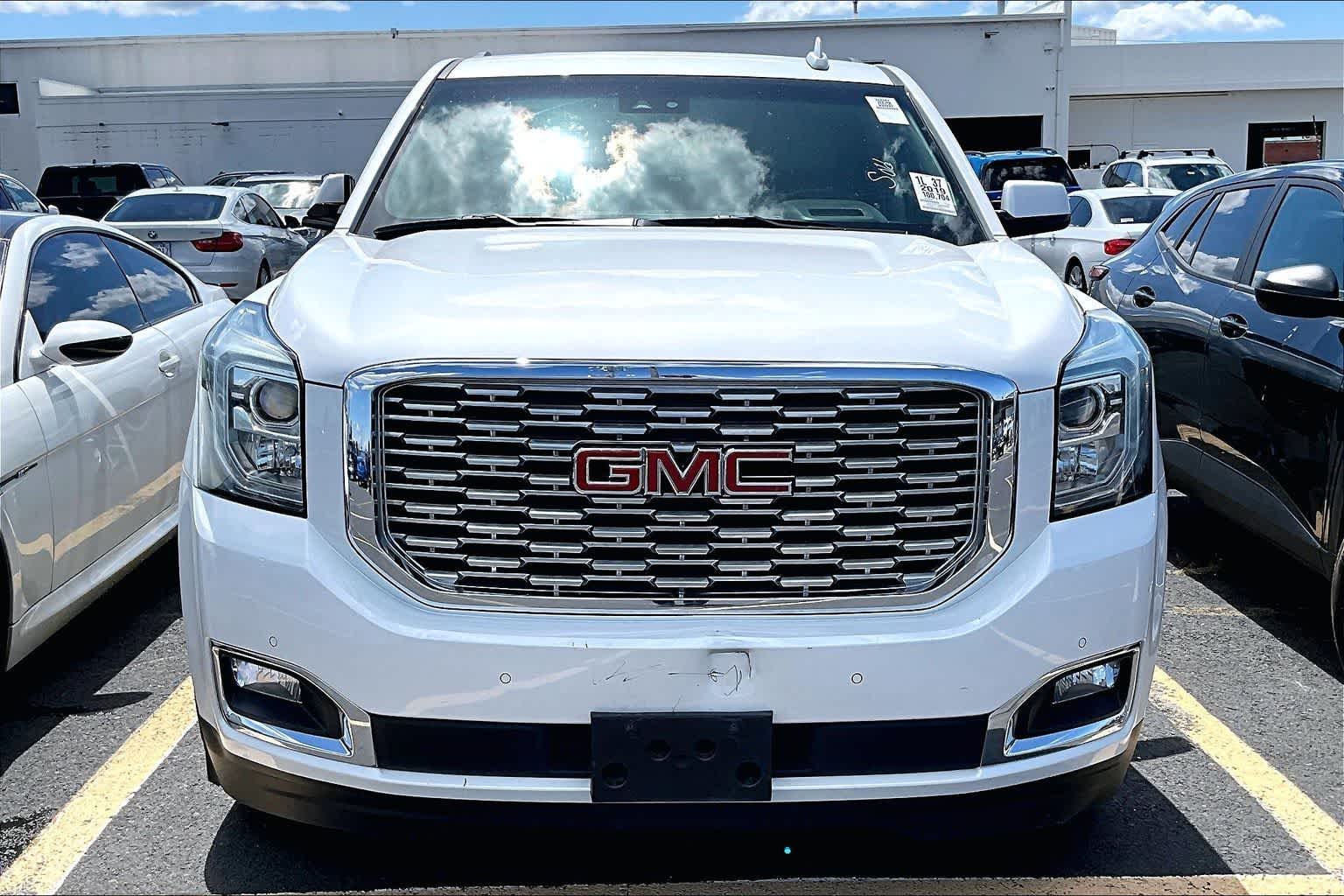 Thumbnail: 2019 GMC Yukon XL - 6