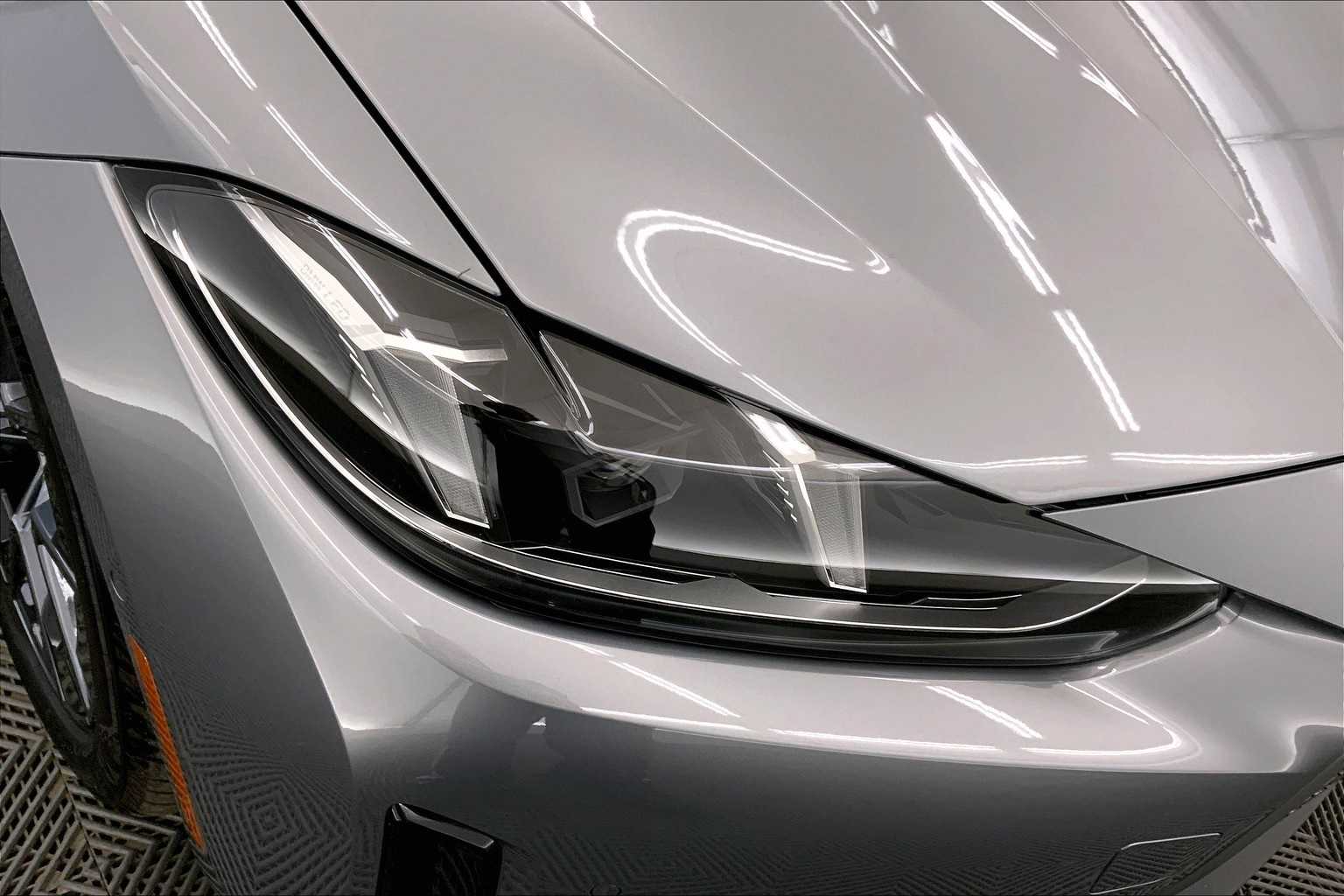 Thumbnail: 2025 BMW i4 - 31