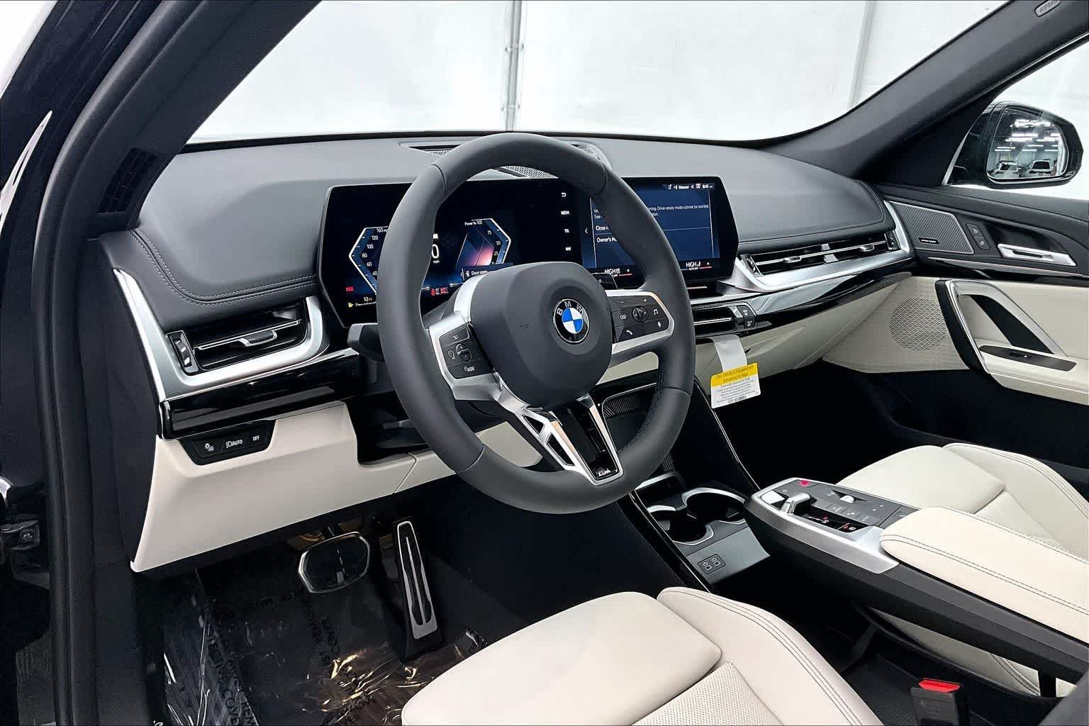 Thumbnail: 2026 BMW X1 - 2