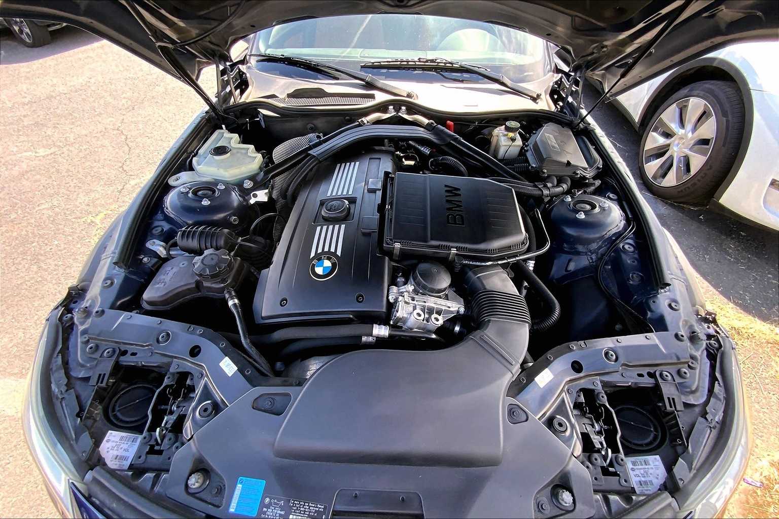 Thumbnail: 2011 BMW Z4 - 9