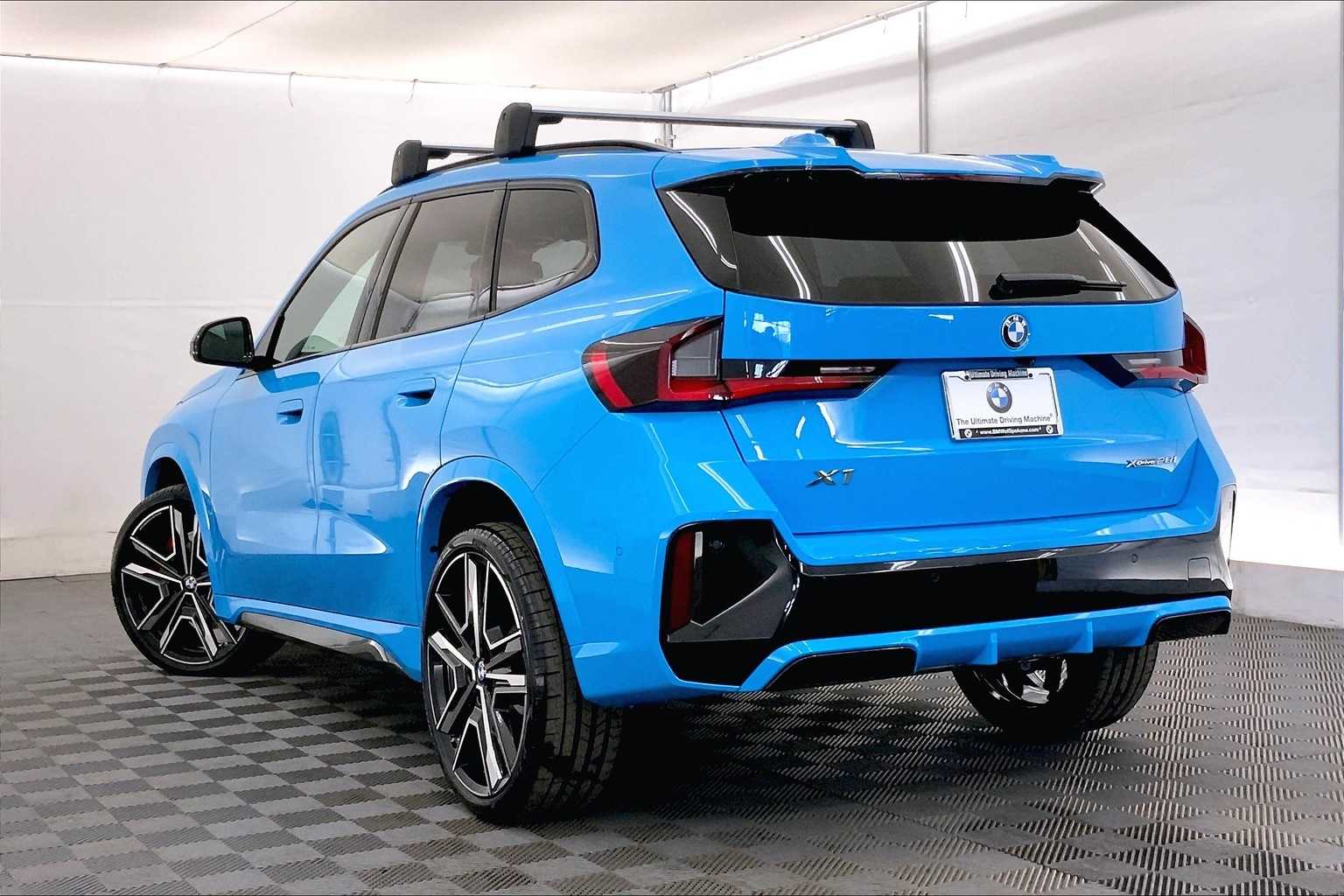 Thumbnail: 2025 BMW X1 - 4