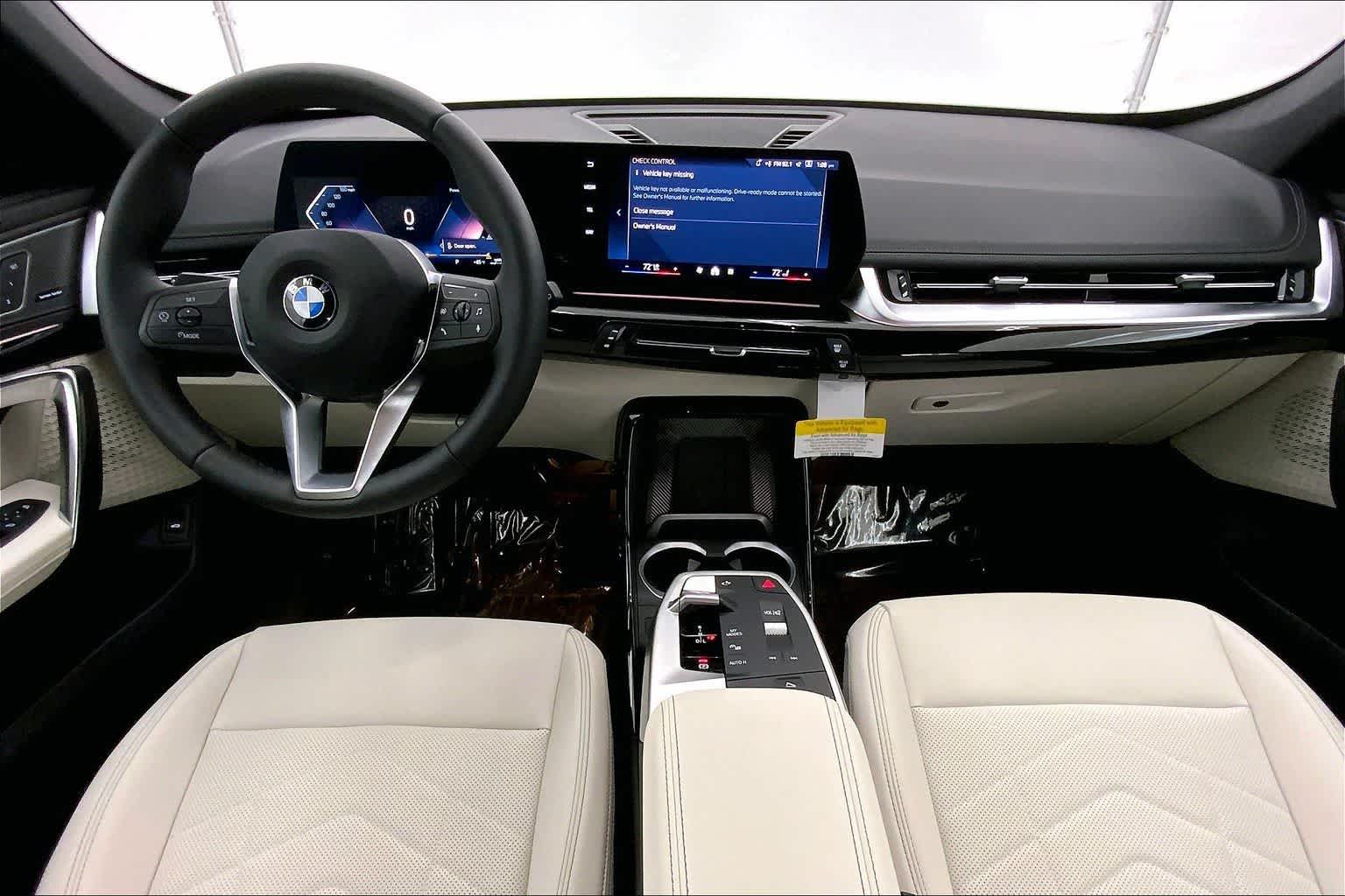 Thumbnail: 2026 BMW X1 - 10