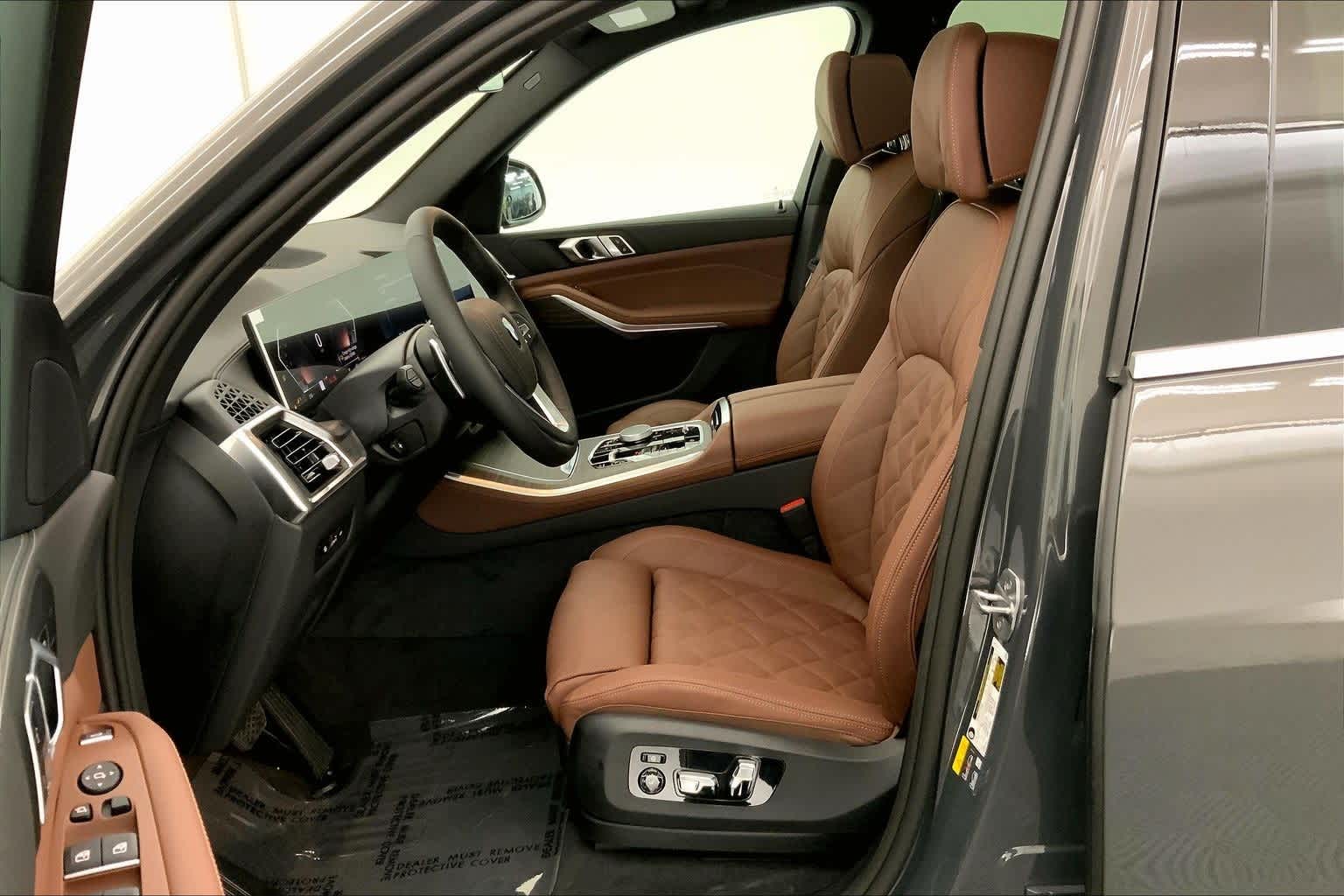 Thumbnail: 2026 BMW X5 - 11