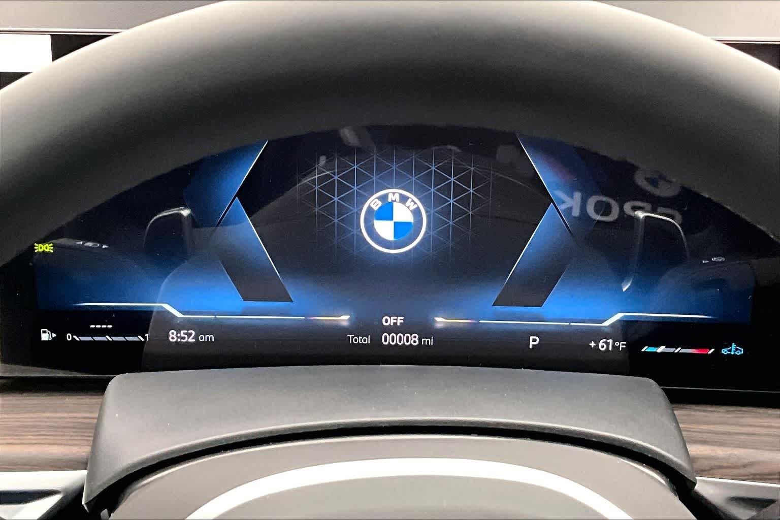 Thumbnail: 2026 BMW X7 - 18