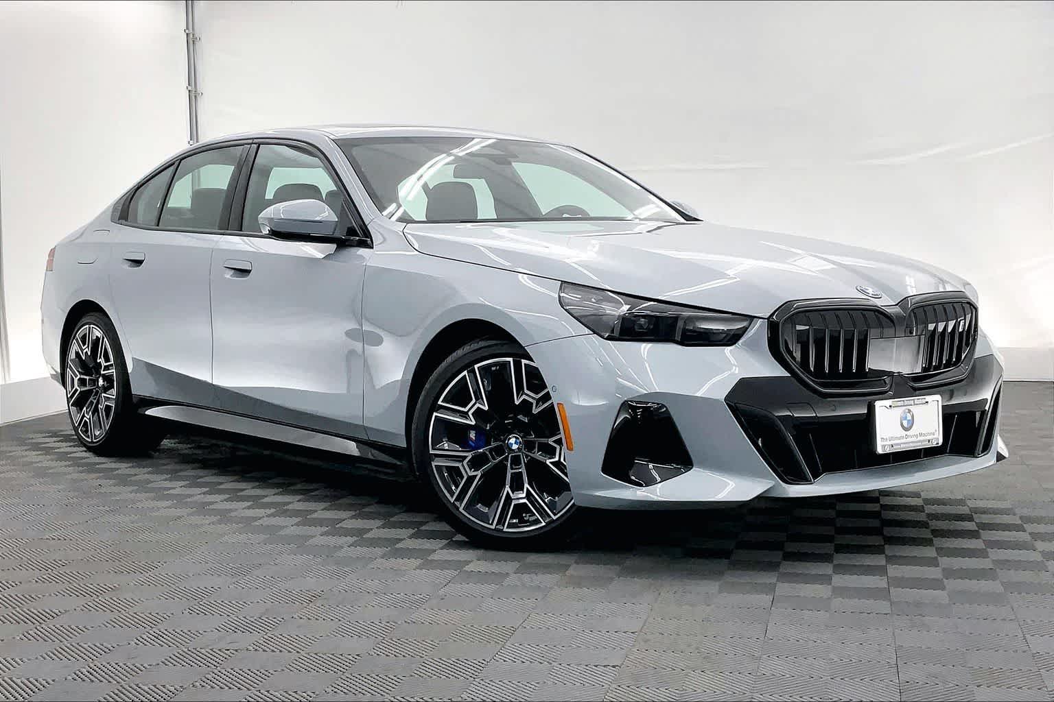 Thumbnail: 2026 BMW i5 - 21